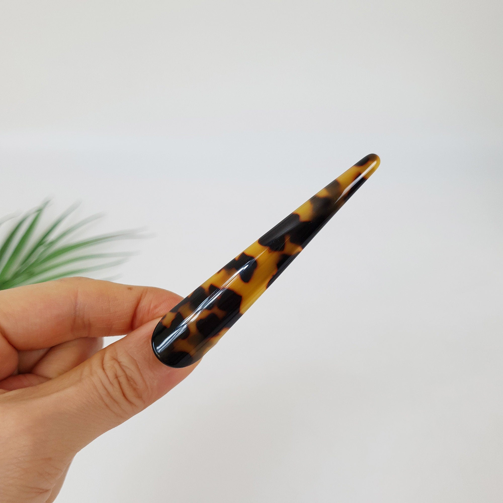 Tortoise Shell Medium Size Alligator Hair Clip (3.3 Inch) / Luxurious Cellulose Leopard French Hair Clip / Hair Accessory for Woman