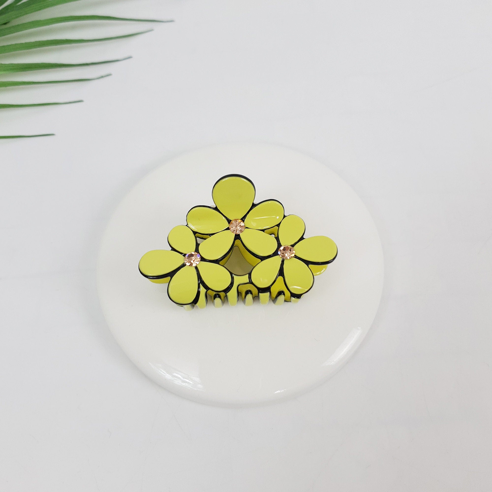 Triple Flower Hair Clips / Luxurious French Hair Pin with Cubic / Hair Accessory for Woman / Pastel Color Mini Claw Clip