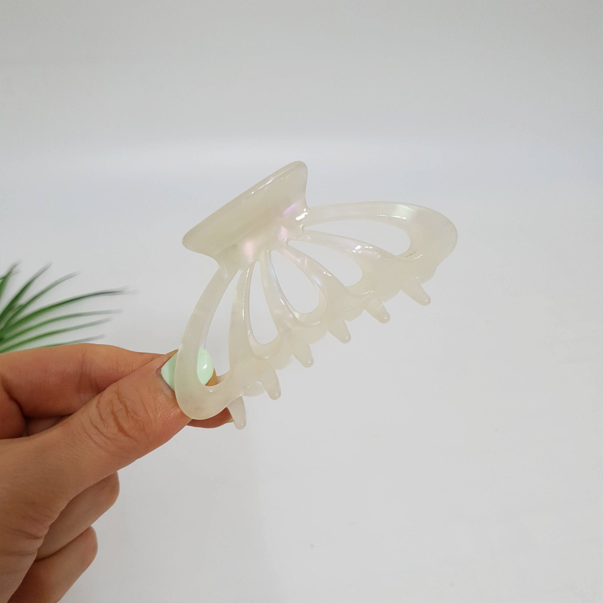 Tortoise Marble Shell Hair Clip / Luxurious Cellulose French Hair Pin / Hair Accessory for Woman / Large Hair Claw Clip