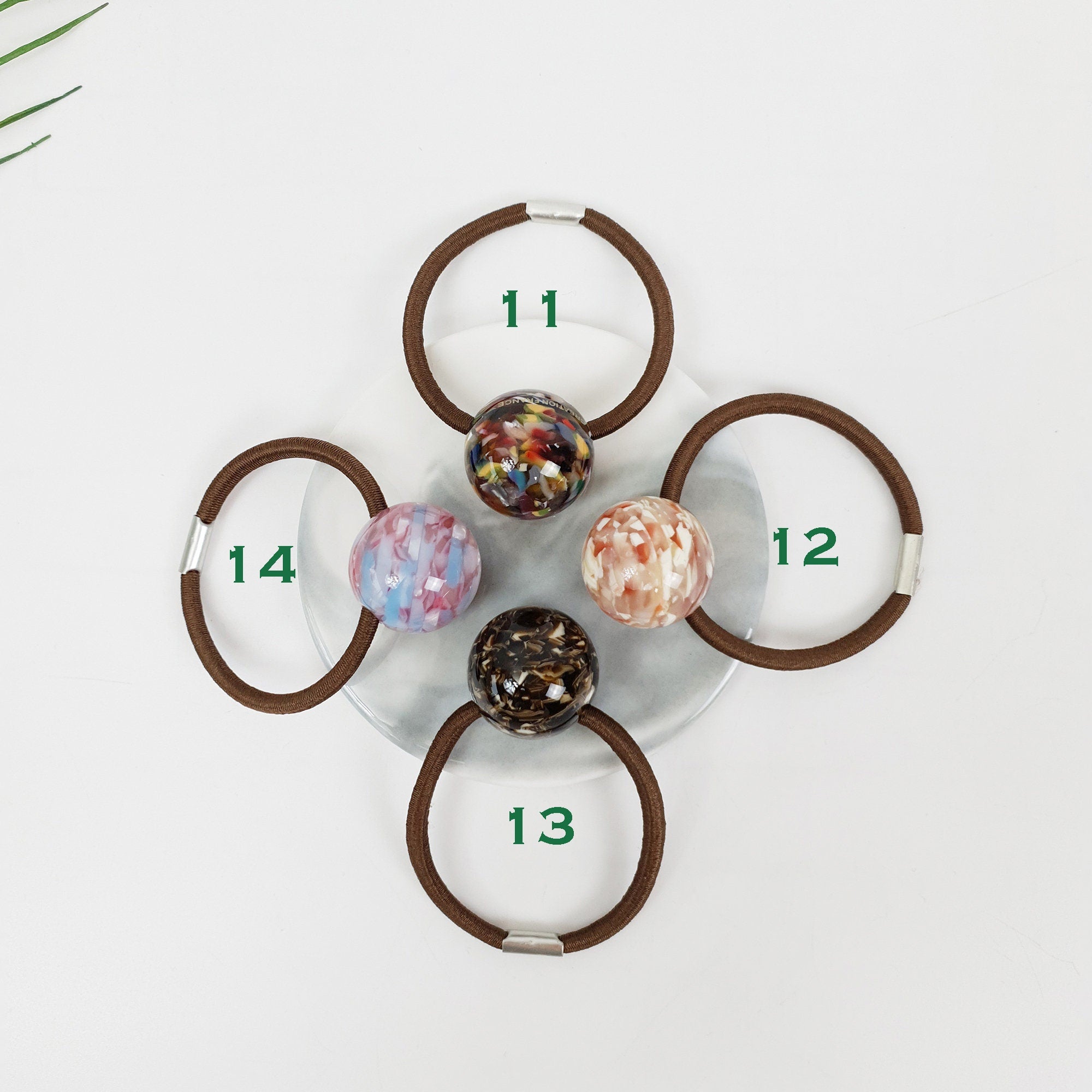 Tortoise Shell Round Bead Hair Tie / Cute French Ponytail Holder / Hair Accessory for Woman / French Hair Pin / Hair Scrunchy