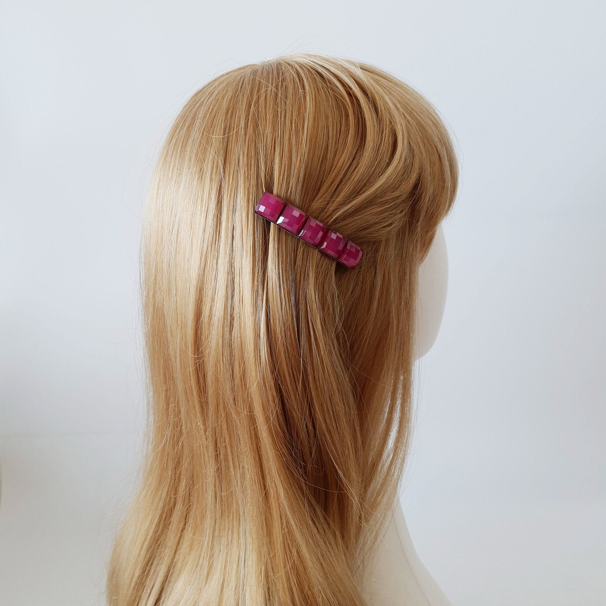Vintage style antique brass French barrette featuring a row of square acetate stones. Small 2.4 inch retro hair clip for bangs and side hair styling.