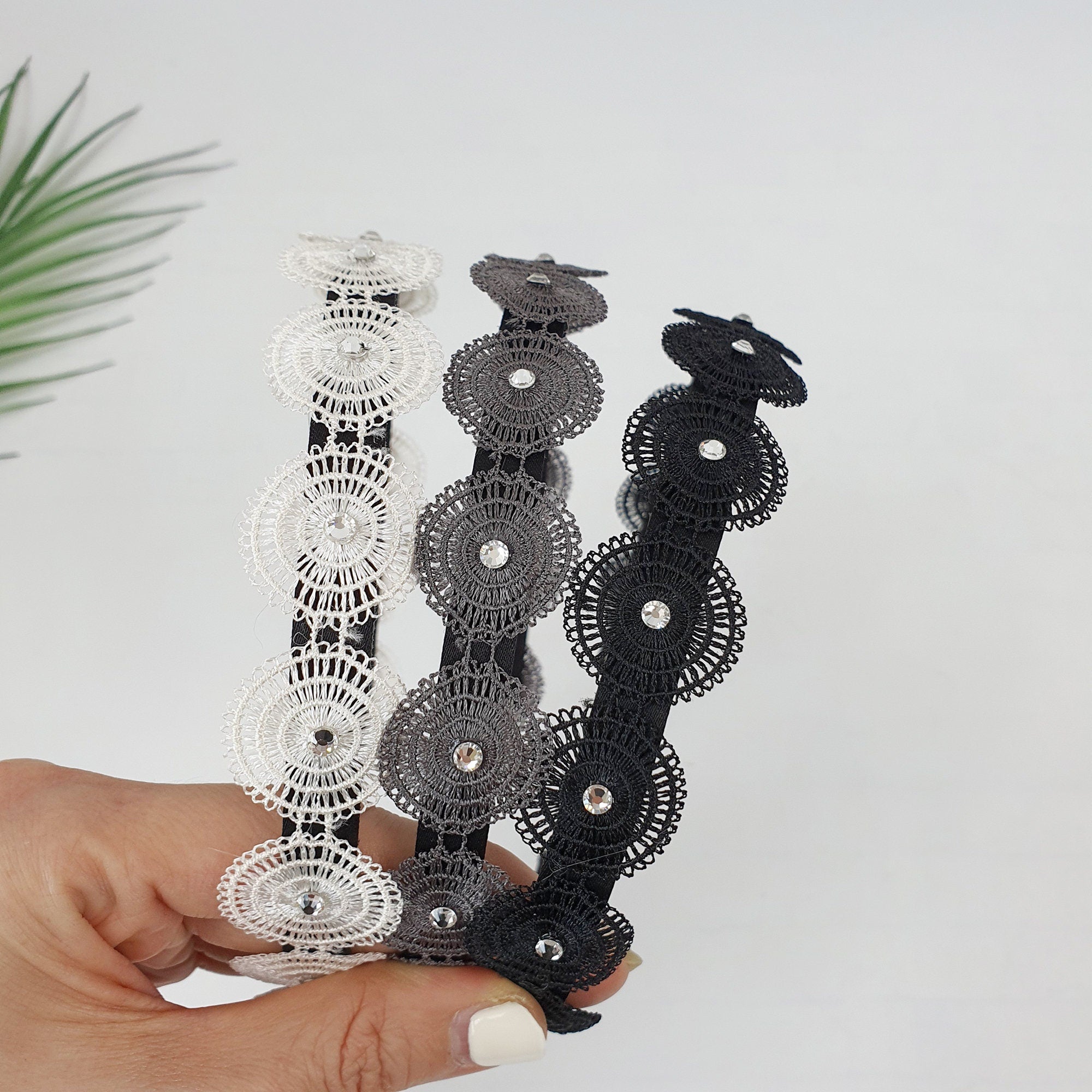 Round Cubic Embroidery Lace Thin Headband (1.0 Inch) / Fashionable Turban Bandanna / Hair Accessory for Woman