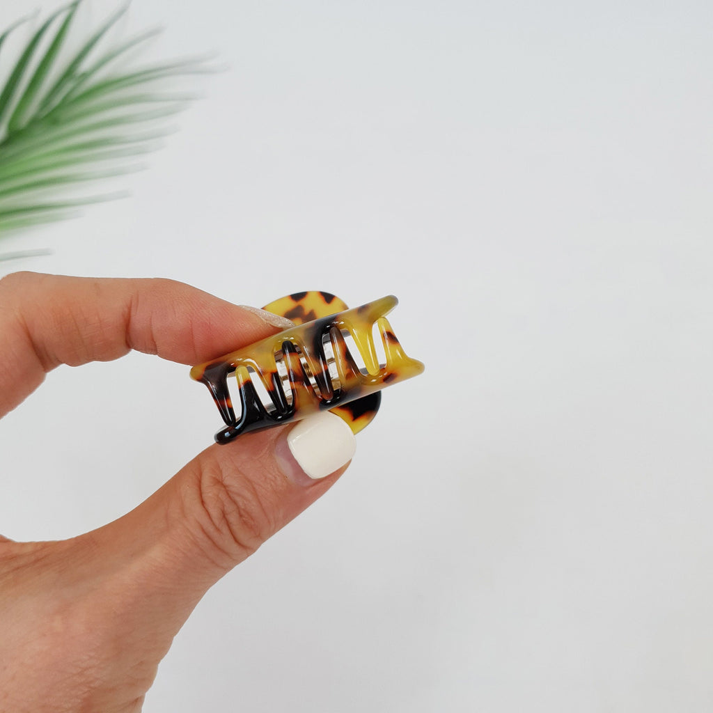 Leopard Round Small Hair Clips (1.6 Inch) / Tortoise Shell Mini French Hair Pin / Hair Barrette for Woman