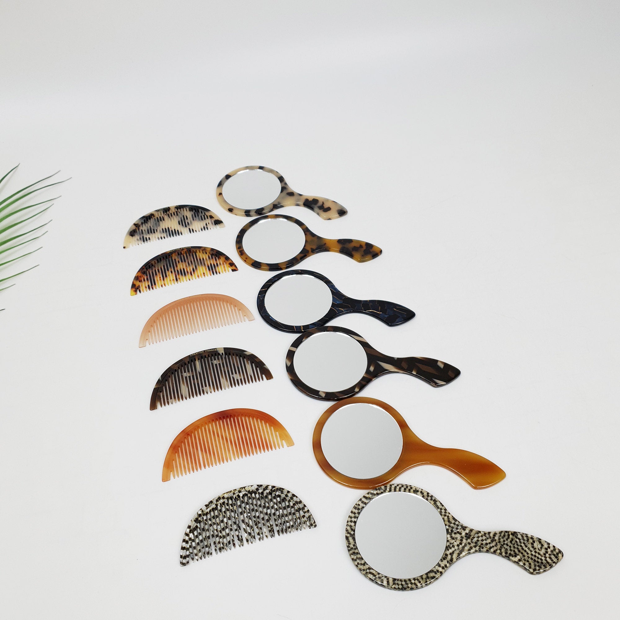 Tortoise Marble Thin Half Moon Shape Hair Comb / Hand Held Mirror for Woman / Curly Hair Comb Hair Brush