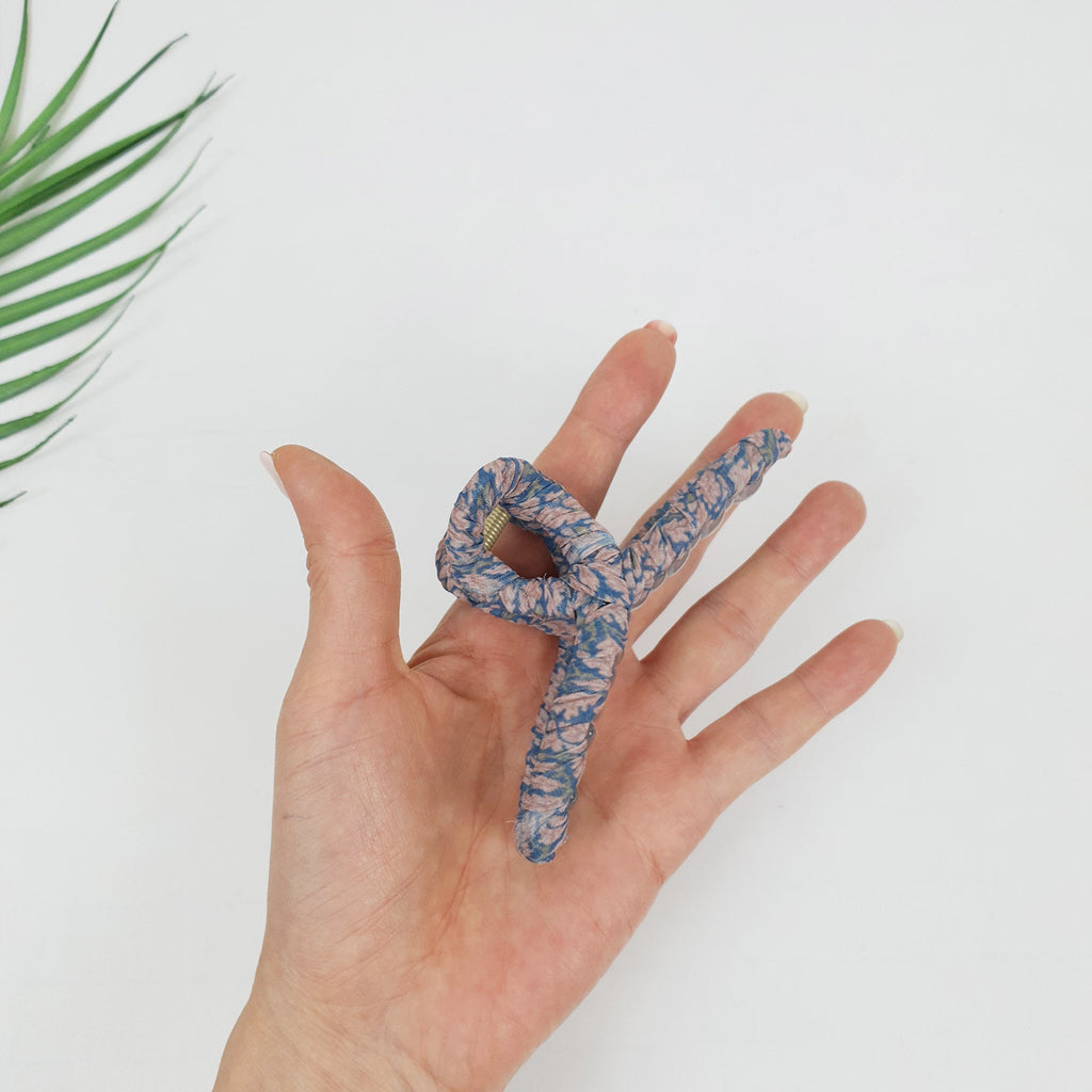 Floral Scarf Twist Hair Clip / Big Size Vintage Hair Claw / Hair Barrette for Woman / Large Hair Clip