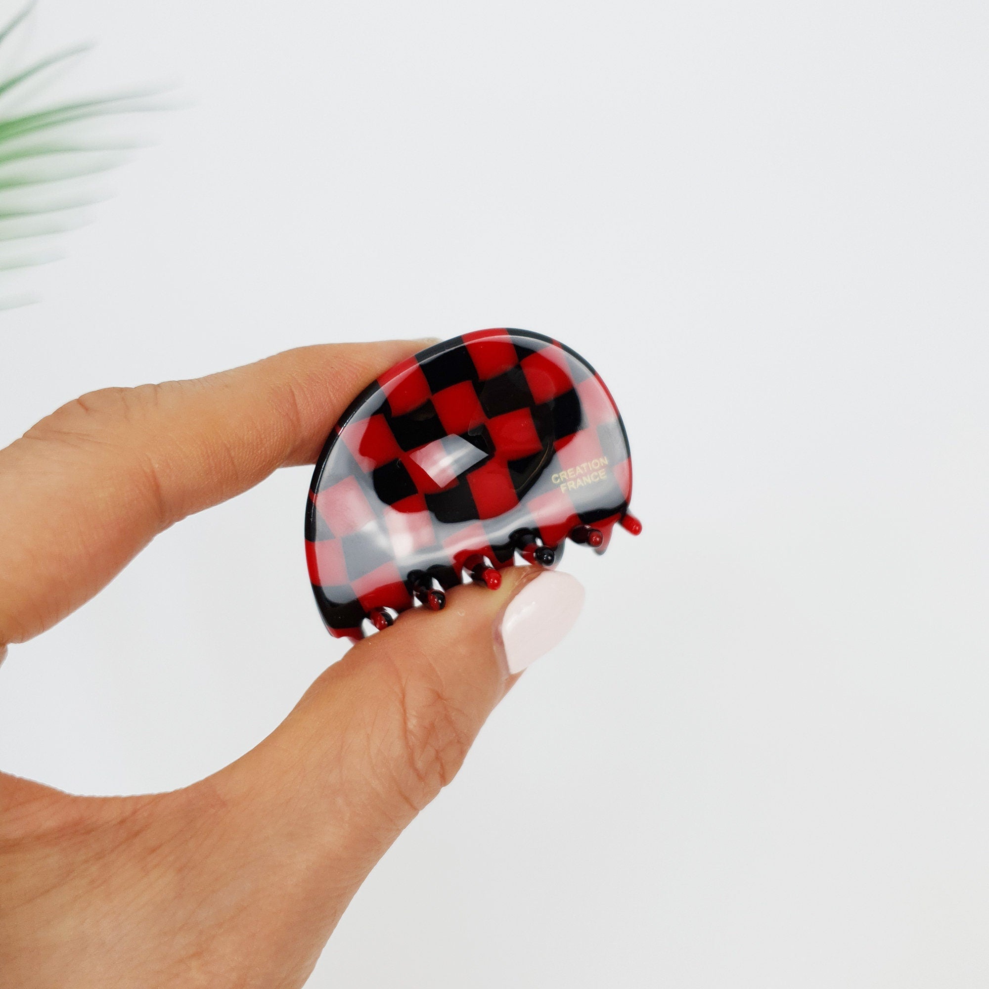 Checker Board Pebble Small Hair Clip (1.8 Inch) / Cute French Hair Pin / Hair Accessory for Woman