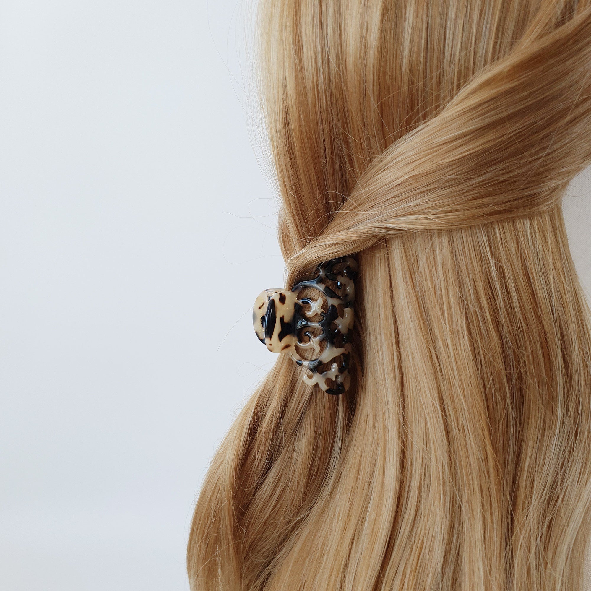 Triangle Fashionable Small Hair Clips / Tortoise Shell Mini French Hair Pin / Hair Barrette for Woman / Pastel Color Hair Claw Clip