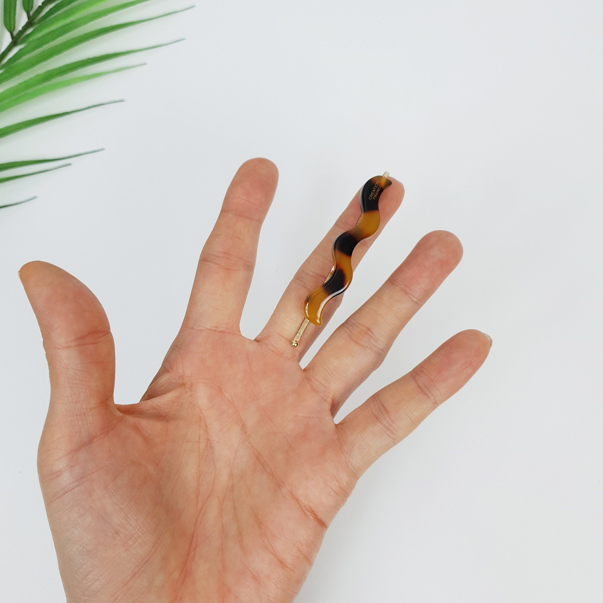 Leopard Wave Bobby Pin (2.4 Inch) / Cute Tortoise Shell French Hair Pin / Hair Accessory for Woman / Mini Hair Claw Clip