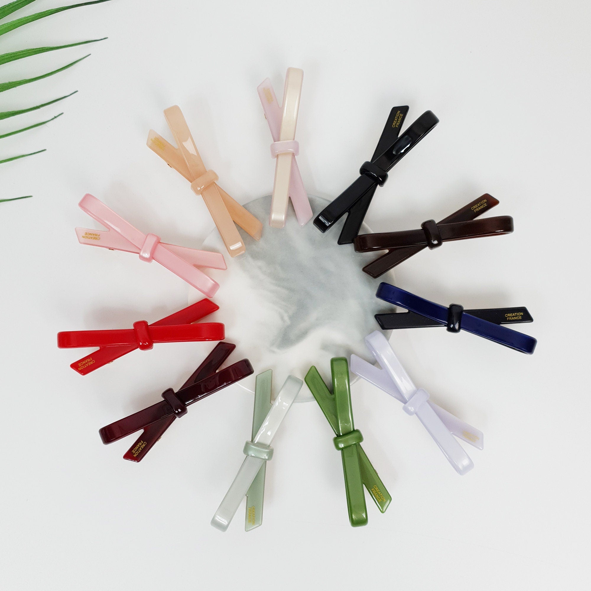 Cellulose acetate slim ribbon hair clip with alligator beak mechanism. 2.8 inch glossy solid color barrette for side bangs and daily hairstyles.