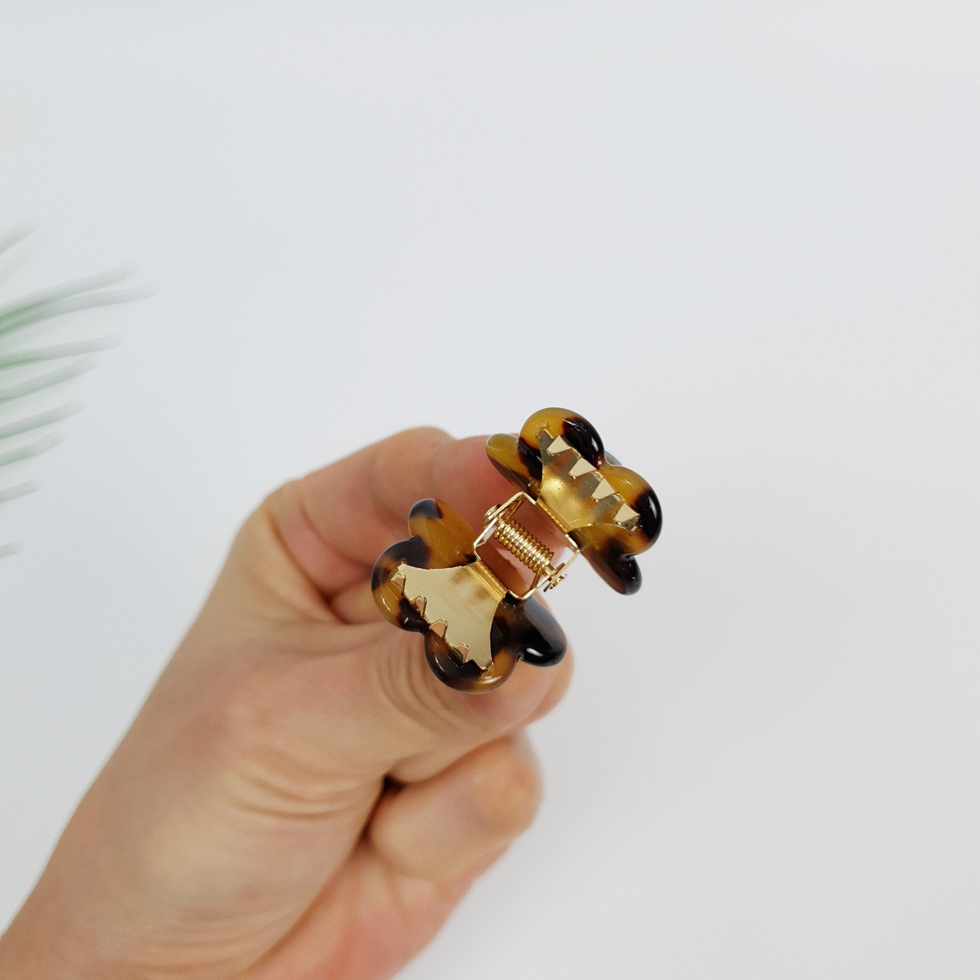Leopard Marble Modern Flower Mini Hair Clip / Tortoise Shell Small French Pin / Hair Barrette for Woman / Metal Hair Clip