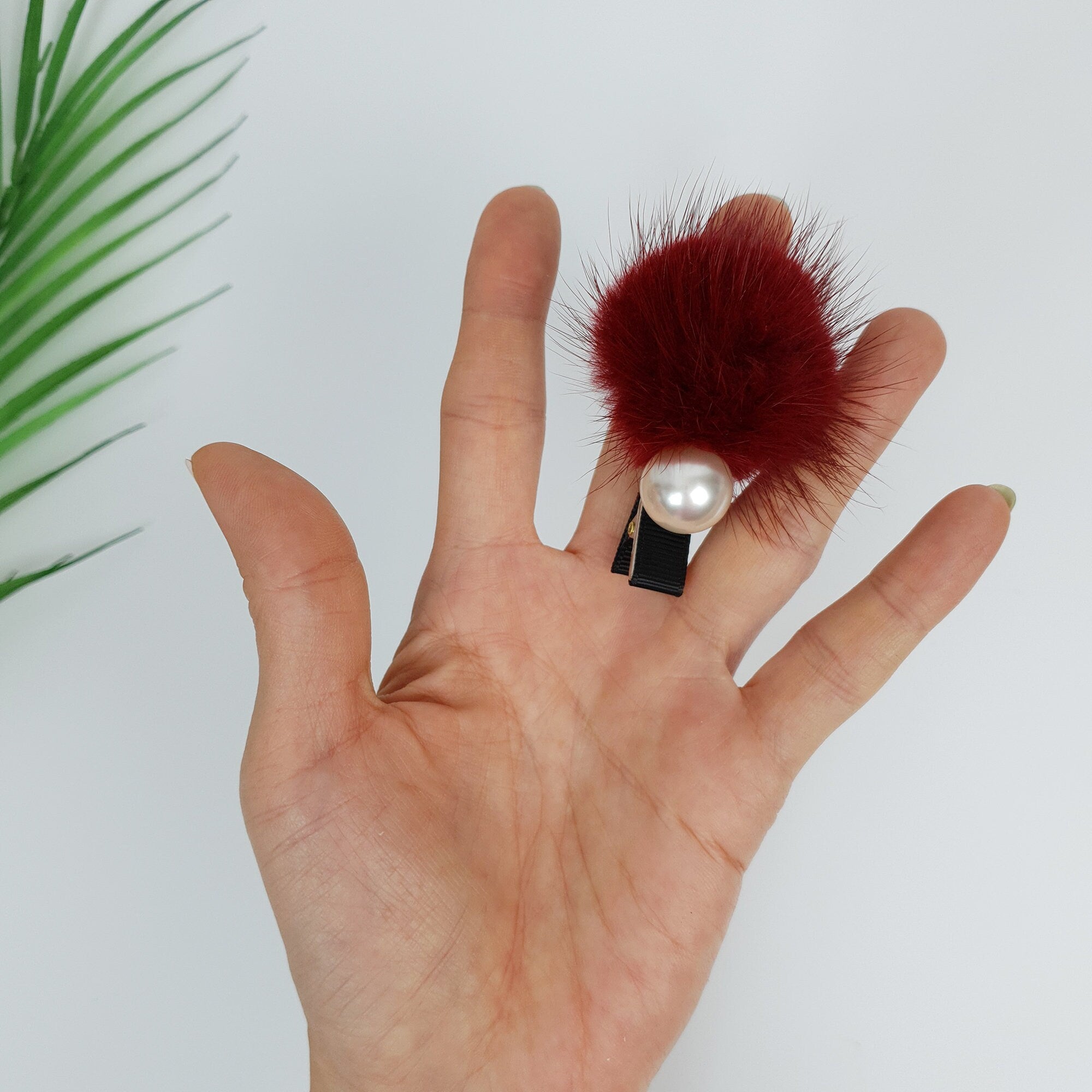 Cream Pearl Real Mink Ball Hair Claw Clip / Cute Colorful Hair Pin / Alligator Hair Clip for Woman