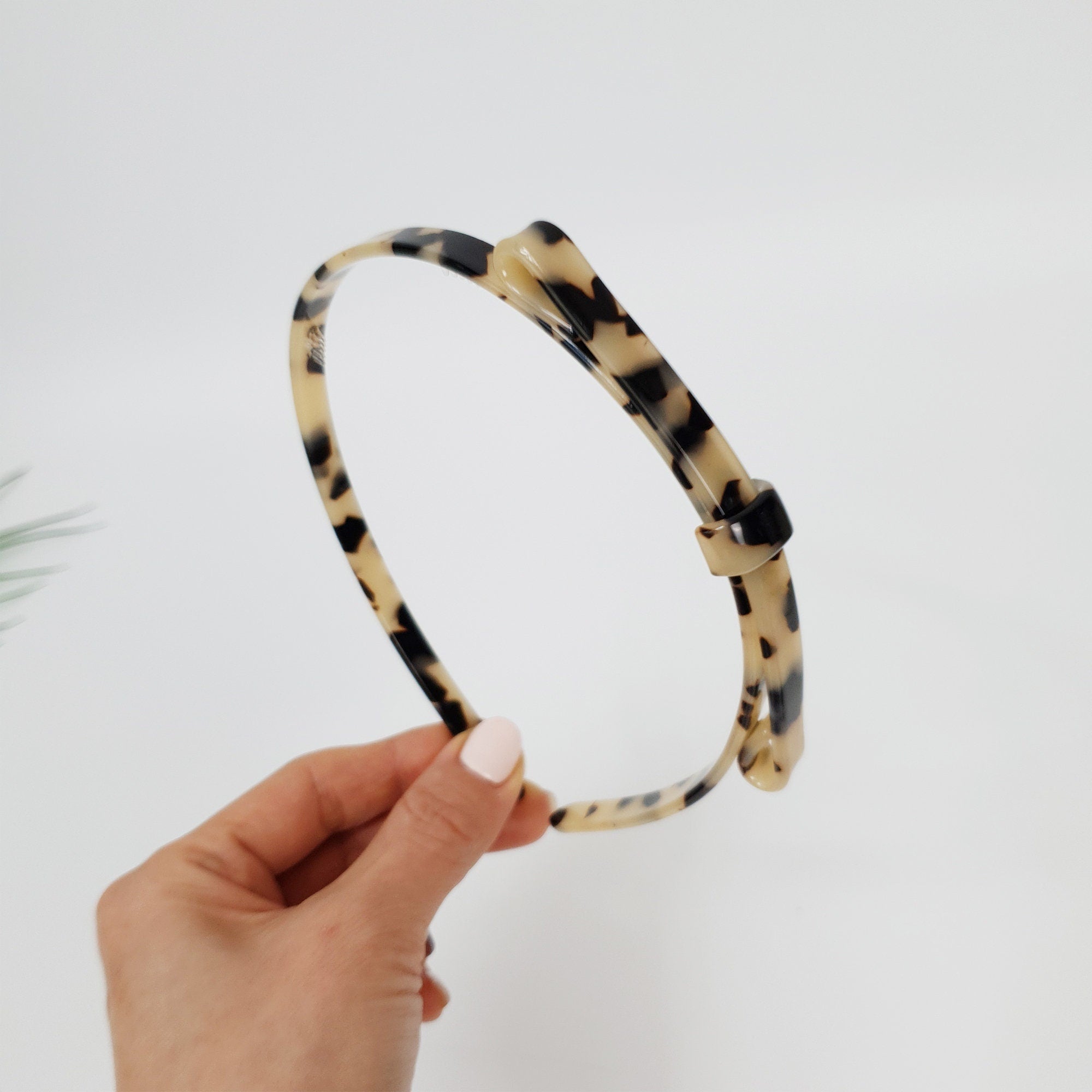 Leopard Long Ribbon Thin Headband (0.3 Inch) / Simple Line Knotted Headband / Elegant Hair Accessories for Woman / Tortoise Shell Headband