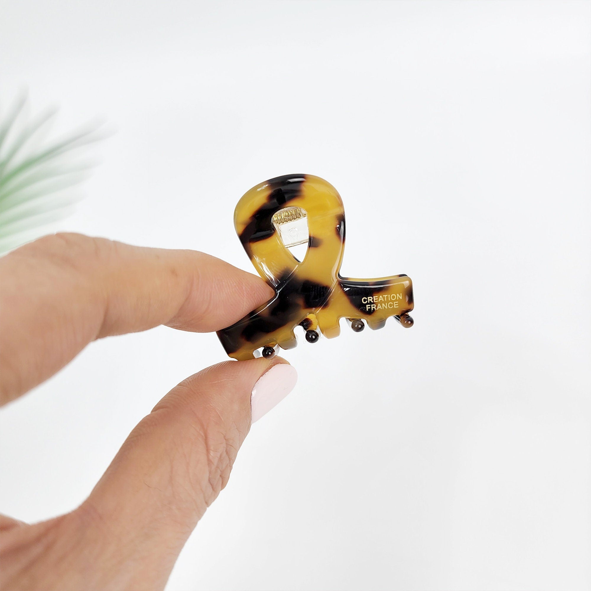 Short Twist Mini Hair Claw Clip (1.6 Inch) / Cute Small French Hair Pin / Hair Accessory for Woman / French Barrette for Girls