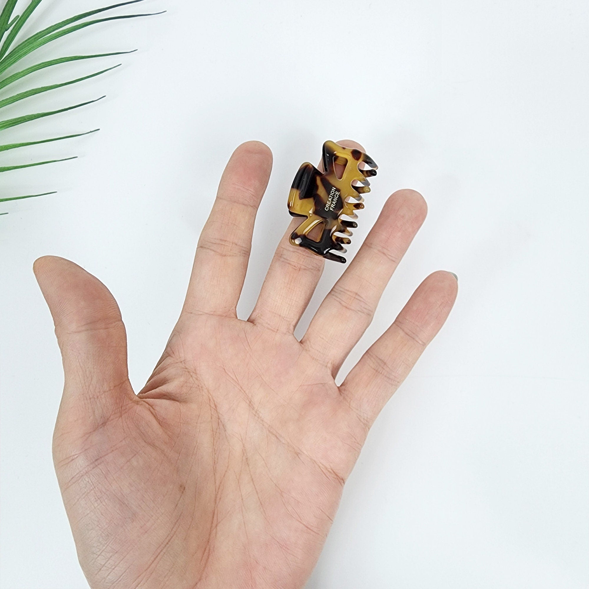 Linda Mini Hair Clips / Tortoise Shell French Hair Pin / Hair Accessory for Woman / Hair Claw Clip for Girls
