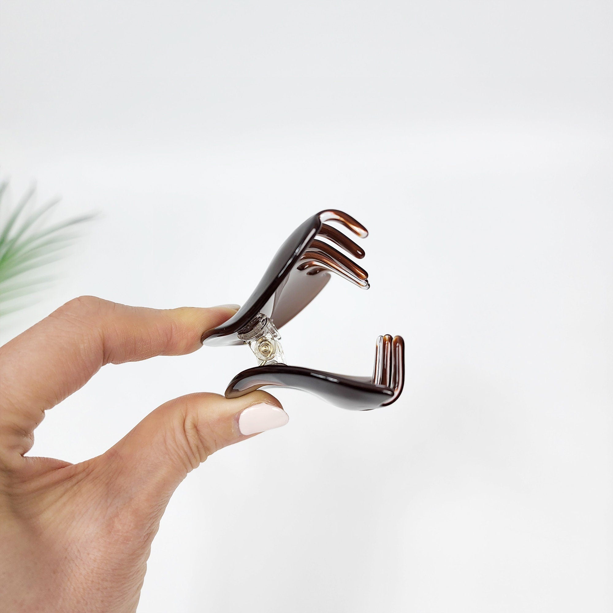Chic Black Brown Round Pebble Hair Claw Clip (3.1 Inch) / Luxurious French Hair Pin / Hair Accessory for Woman