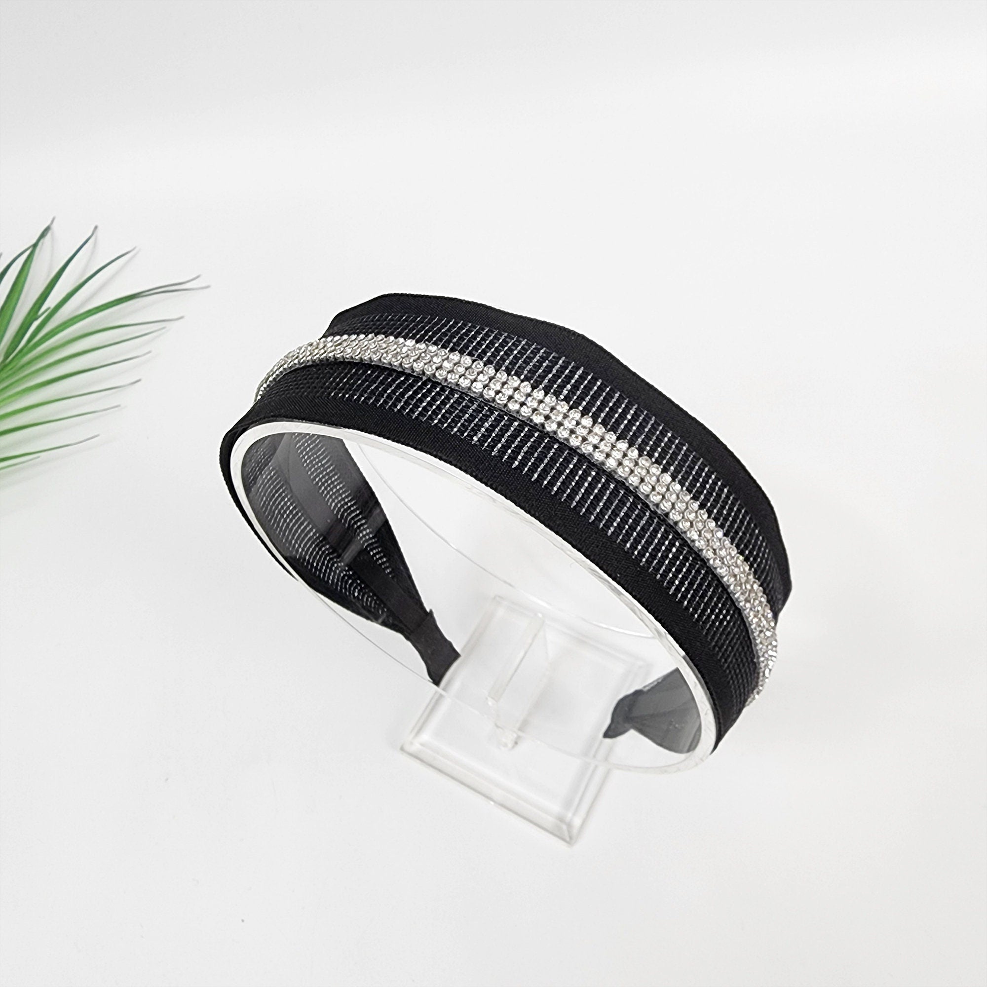 Cool Punching Wide Headband with Triple Cubic Line / Fashionable Turban Bandanna / Hair Accessory for Woman