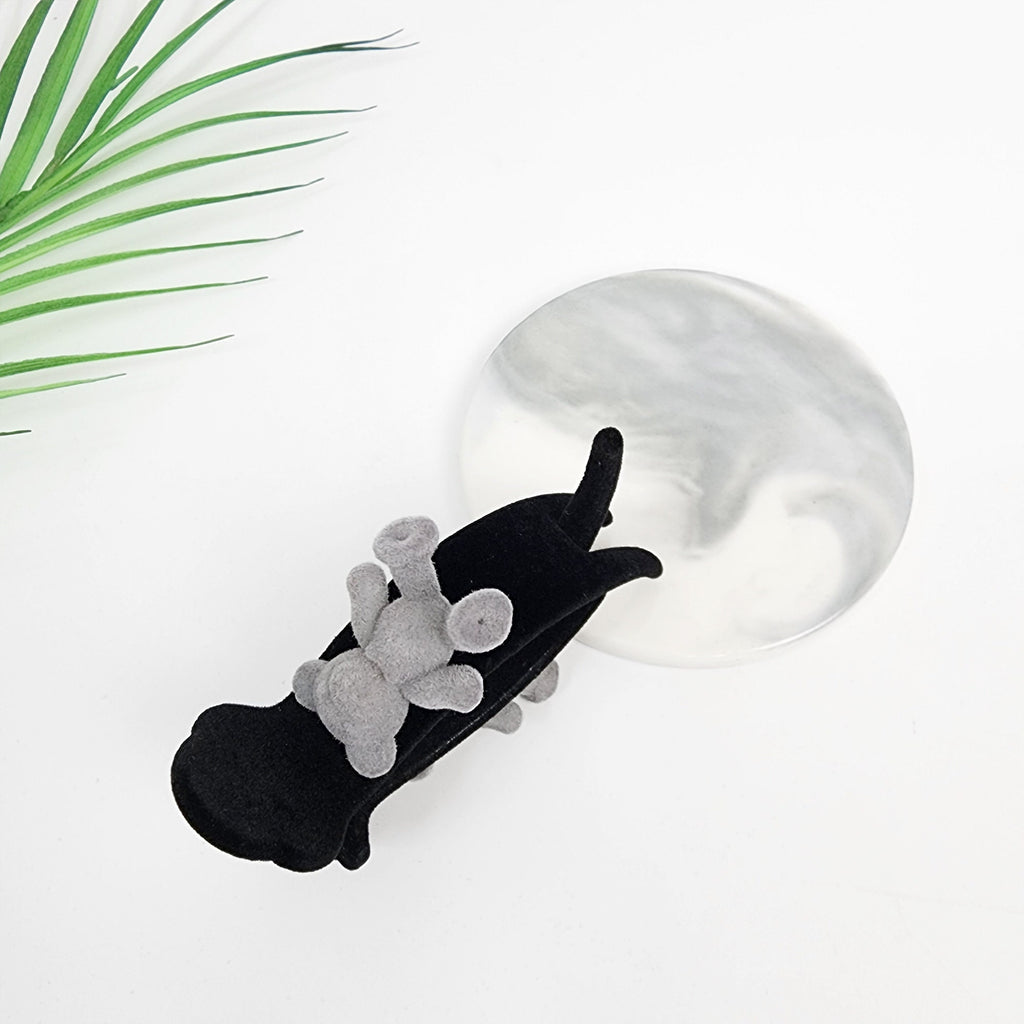 Black Velvet Teddy Bear Lowbun Round Hair Claw Clip / Vintage Ponytail Hair Claw / Hair Barrette for Woman / Velvet Hair Clip