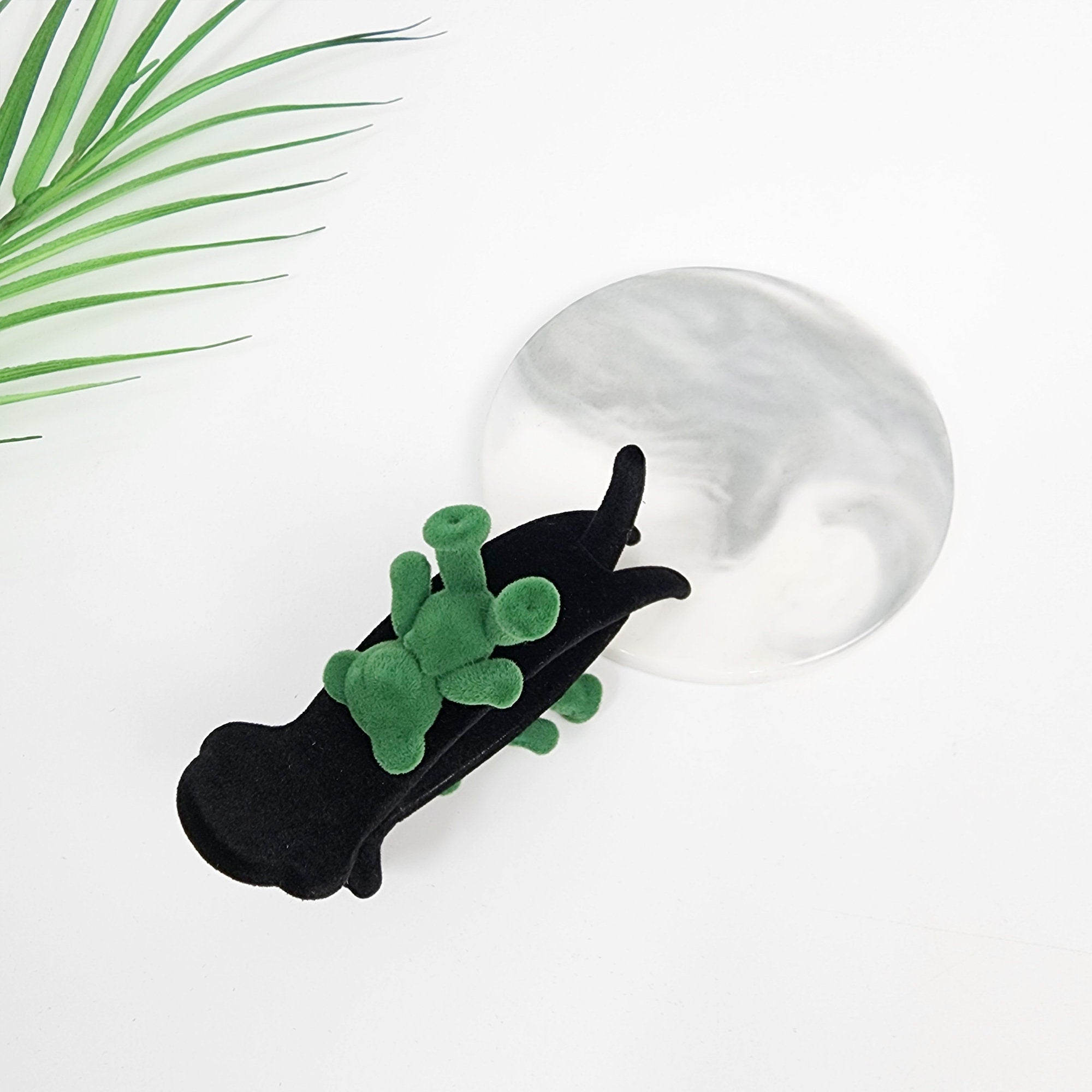 Black Velvet Teddy Bear Lowbun Round Hair Claw Clip / Vintage Ponytail Hair Claw / Hair Barrette for Woman / Velvet Hair Clip