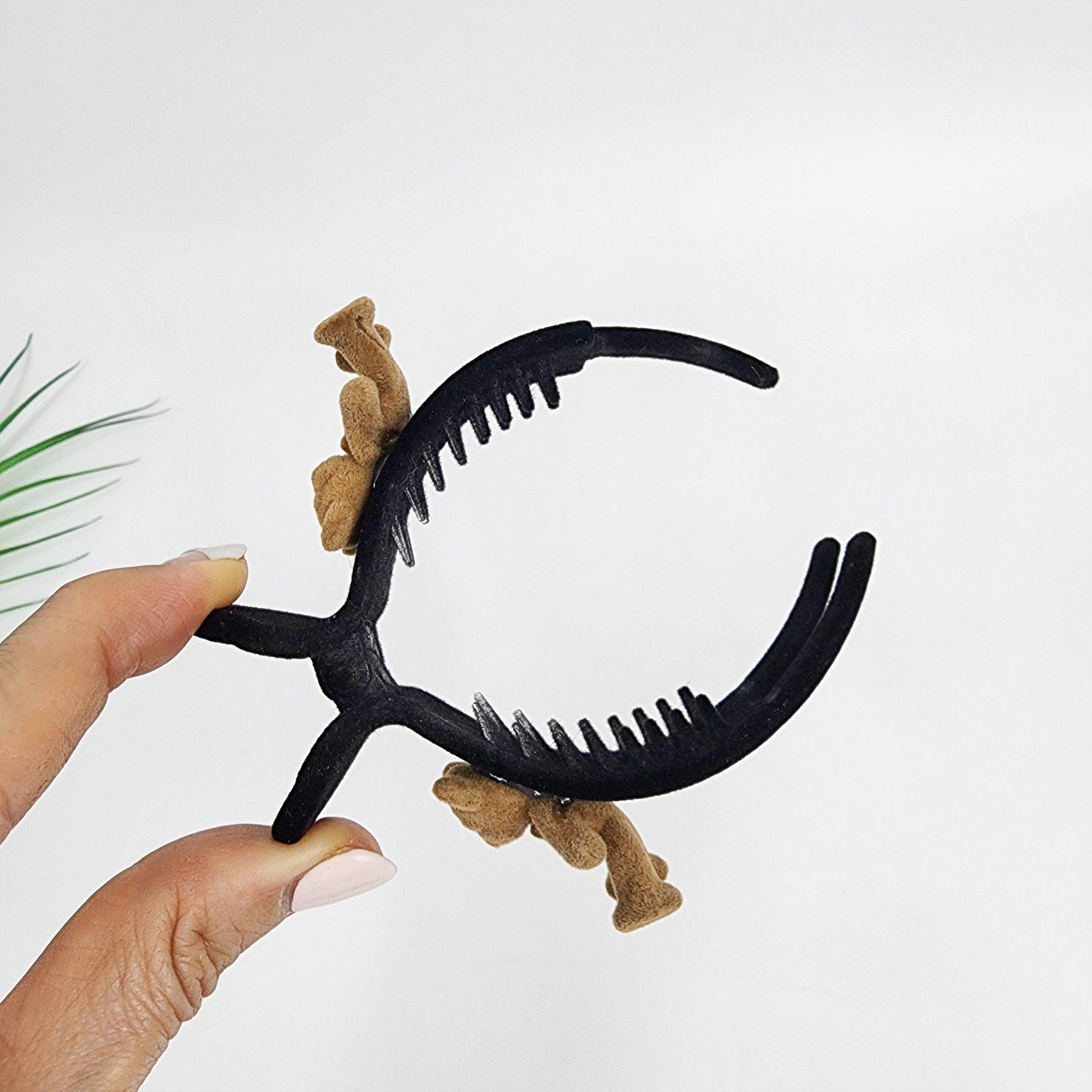 Black Velvet Teddy Bear Lowbun Round Hair Claw Clip / Vintage Ponytail Hair Claw / Hair Barrette for Woman / Velvet Hair Clip