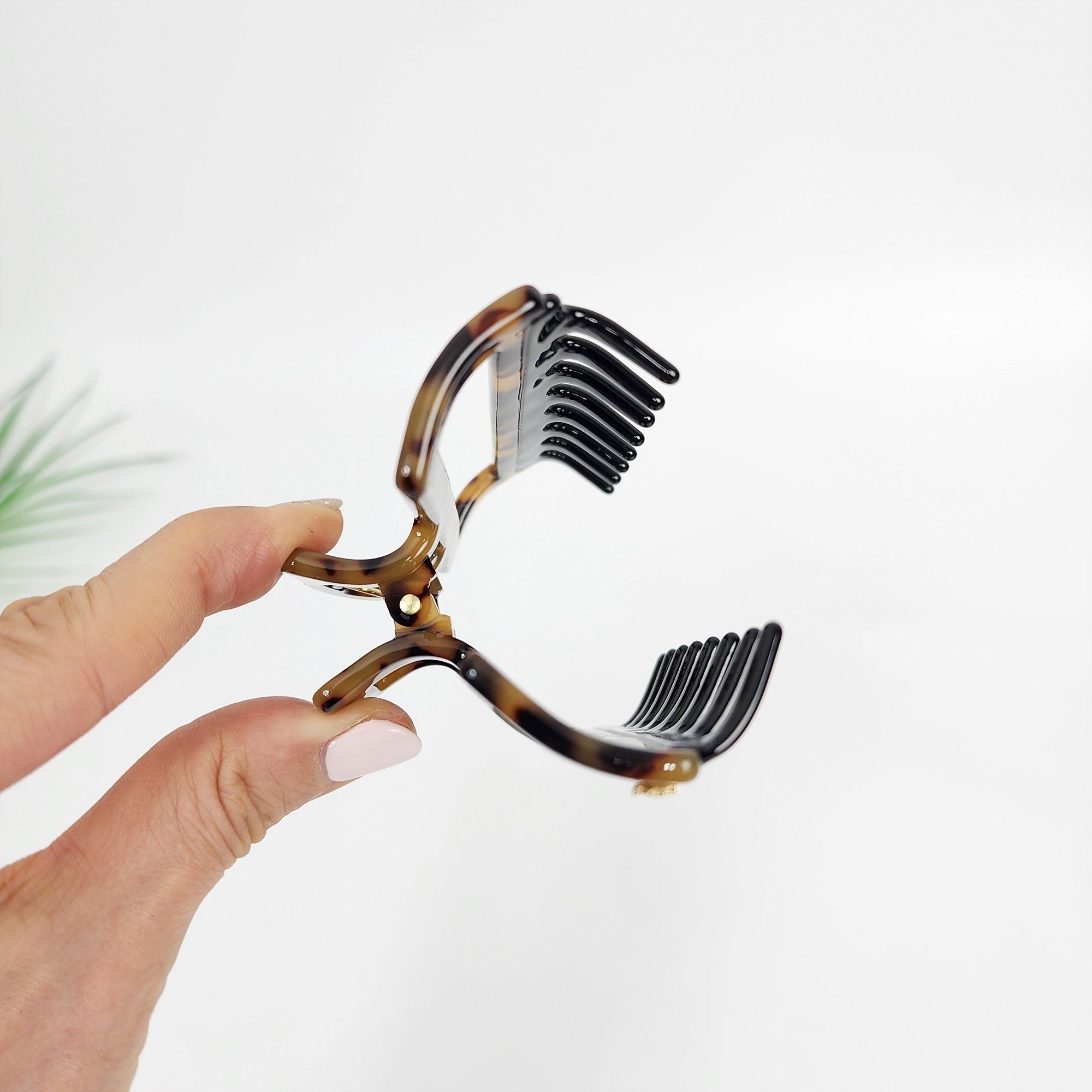 Tortoise Shell Metal Wire Big Hair Claw Clip (4.0 Inch) / Leopard French Hair Pin / Hair Barrette for Woman