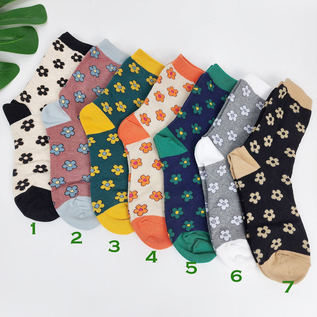 Daisy Floral Socks | Soft Cotton Crew Pattern | Korean Socks | Cute Gift for Her