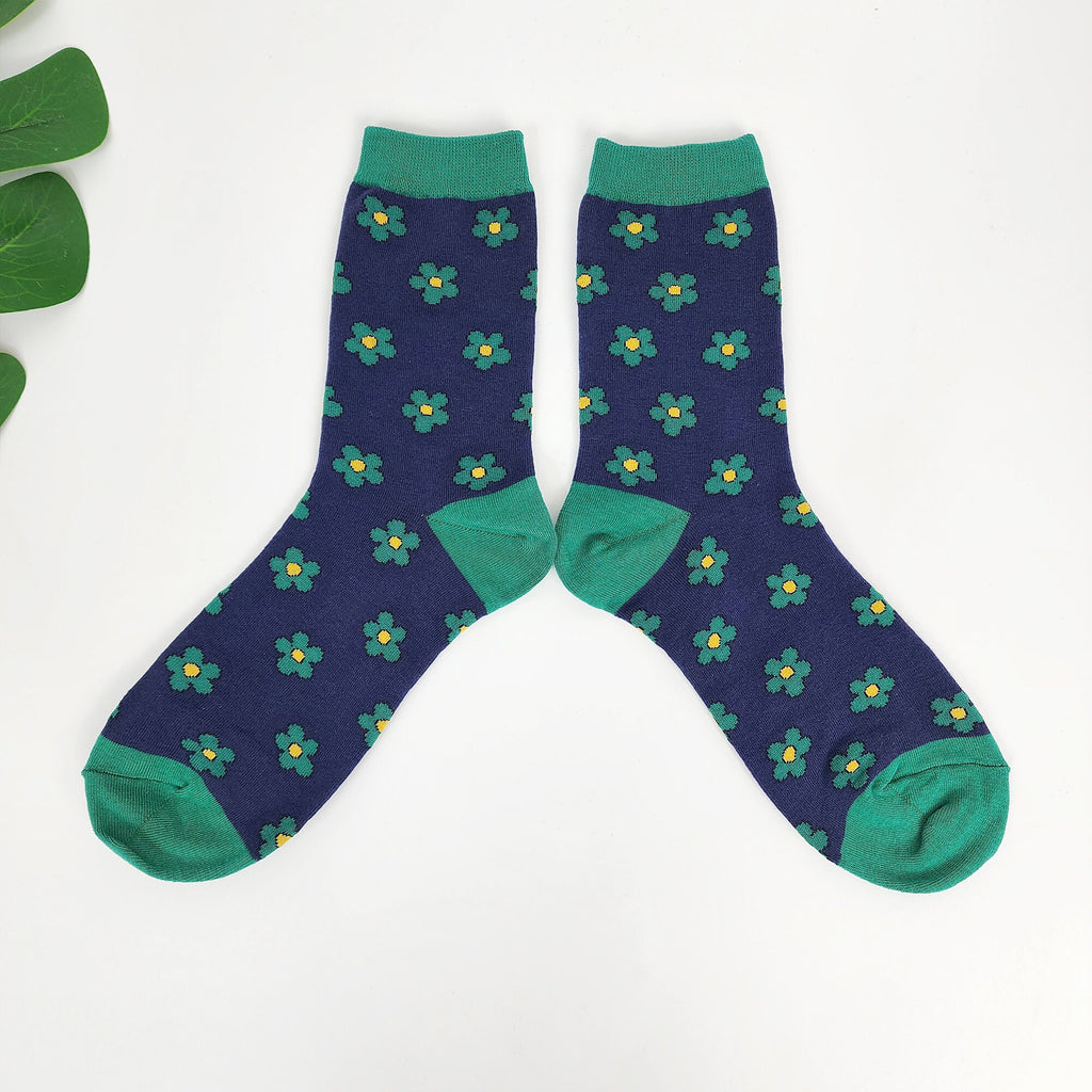 Daisy Floral Socks | Soft Cotton Crew Pattern | Korean Socks | Cute Gift for Her