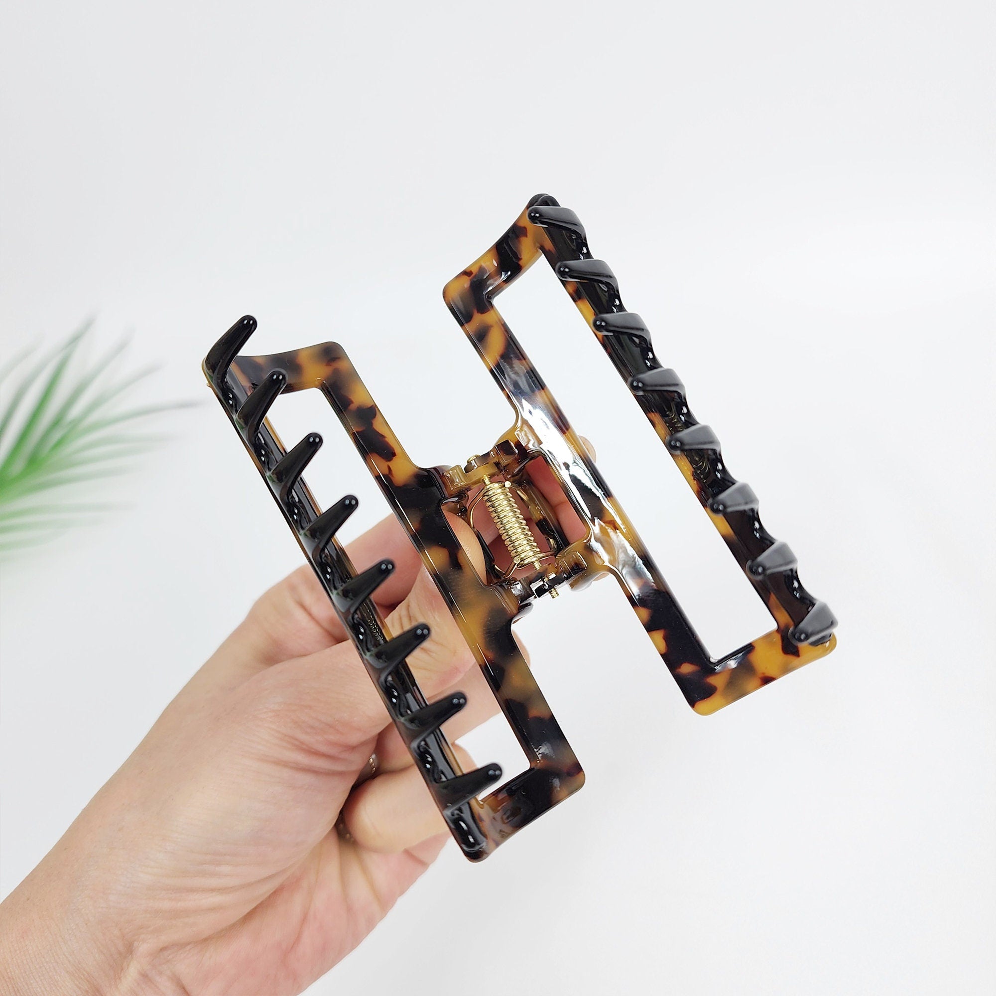 Tortoise Shell Metal Wire Big Hair Claw Clip (4.0 Inch) / Leopard French Hair Pin / Hair Barrette for Woman