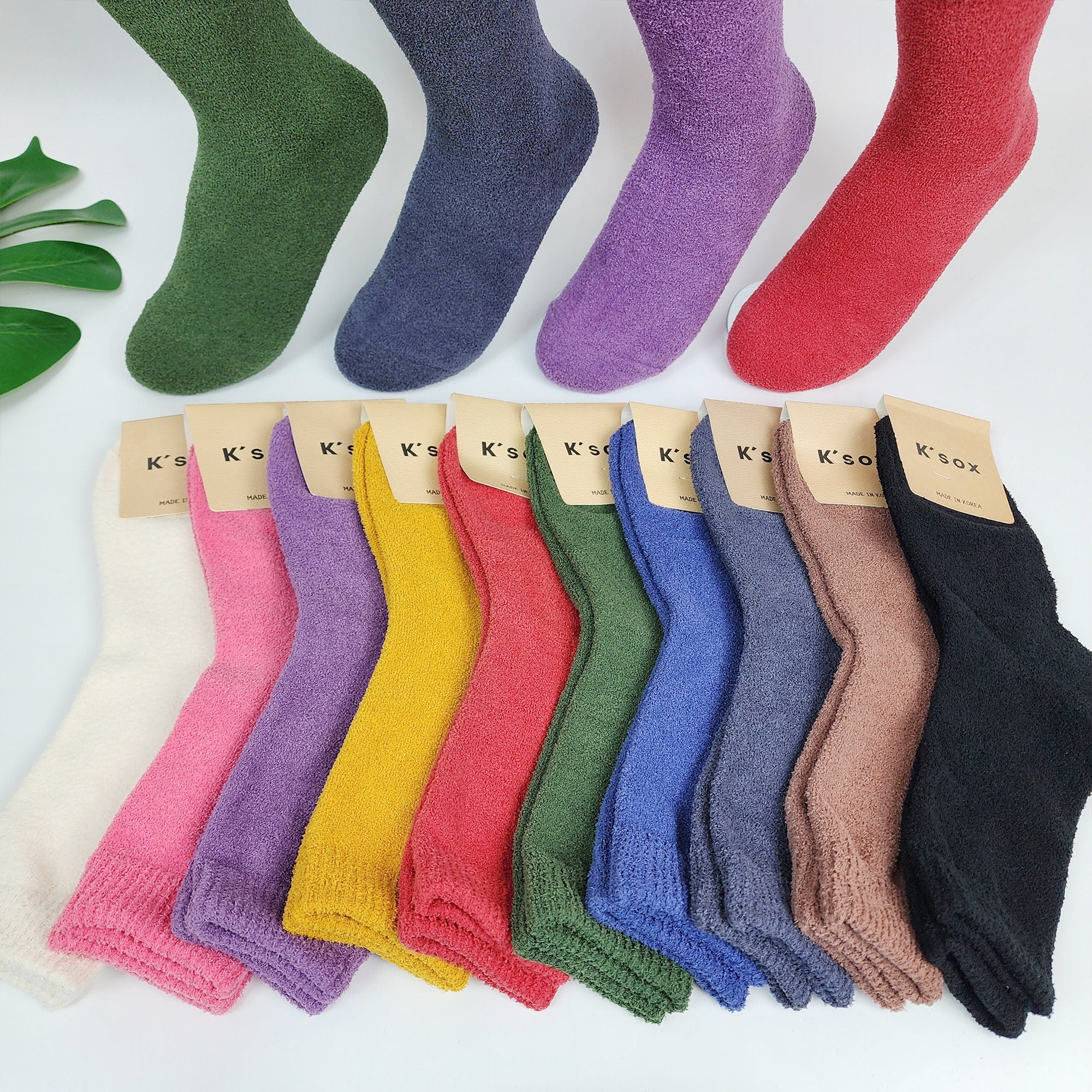 ✨ Warm Microfiber Compressed Sleep Socks

Experience the cloud-like comfort of our Warm Microfiber Sleep Socks, designed to keep your toes toasty without the bulk. These compressed fuzzy socks offer a snug, non-slip fit that stays perfectly in place, making them the ultimate essential for lounging or a peaceful night's sleep. Available in 10 versatile solid colors, they are a thoughtful, cozy gift for anyone prone to cold feet or looking for everyday warmth.