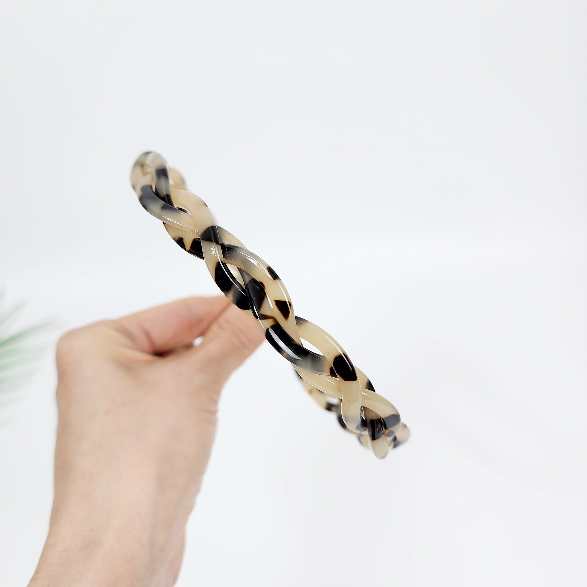 Leopard Triple Twist Thin Headband (0.5 Inch) / Tortoise Shell French Hair Pin / Hair Accessory for Woman / Acrylic Alice Headband