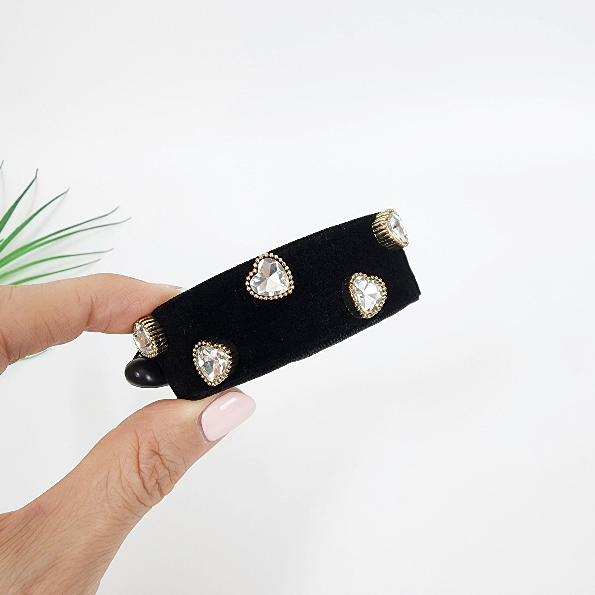 Black Velvet Heart Pearl Cubic Half Moon Banana Claw Clip (3.0 Inch) / Ponytail Holder for Woman / Clincher Comb Hair Accessory