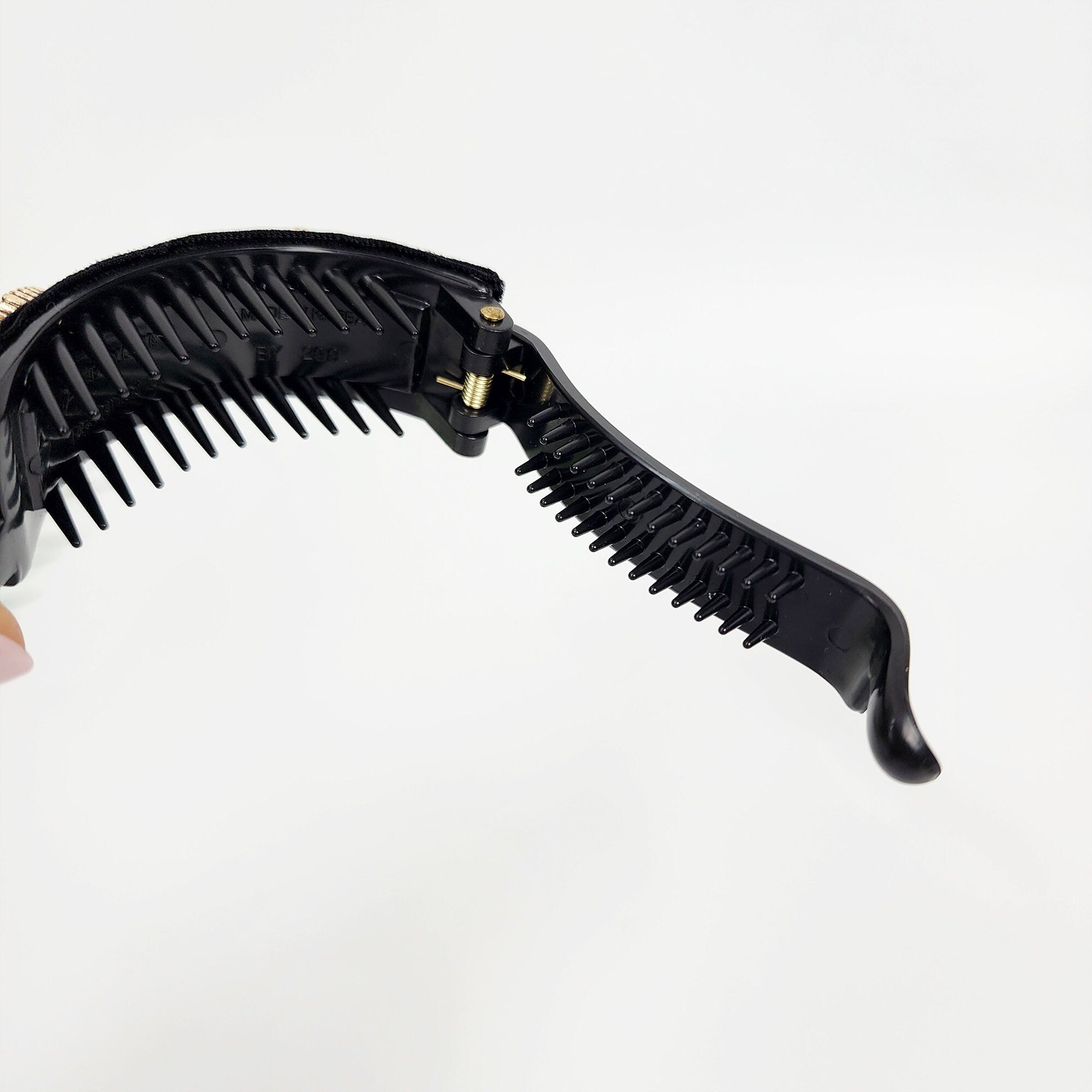 Black Velvet Heart Pearl Cubic Half Moon Banana Claw Clip (3.0 Inch) / Ponytail Holder for Woman / Clincher Comb Hair Accessory