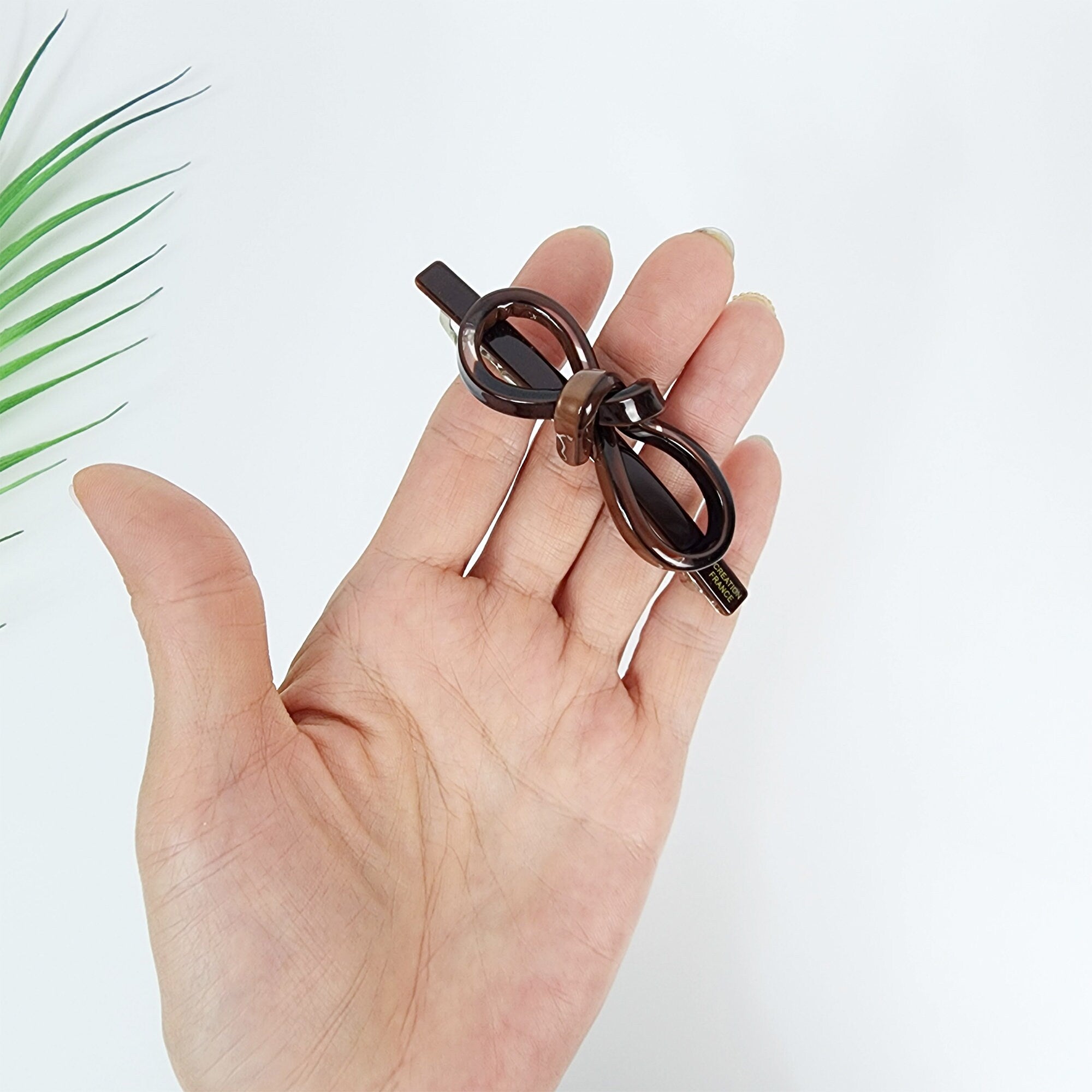 Leopard Bold Big Ribbon Mini Hair Barrette (3.3 Inch) / Tortoise Shell French Hair Pin / Hair Accessory for Woman / Automatic Hair Clip