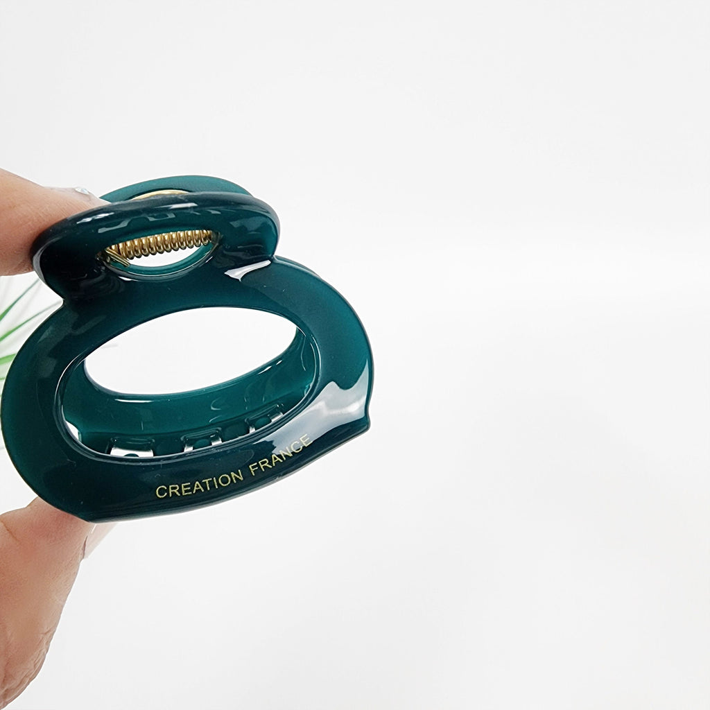 Leopard Snowman Hair Claw Clip (2.2 Inch) / Tortoise Shell Medium Size Ponytail Holder / Hair Barrette for Woman