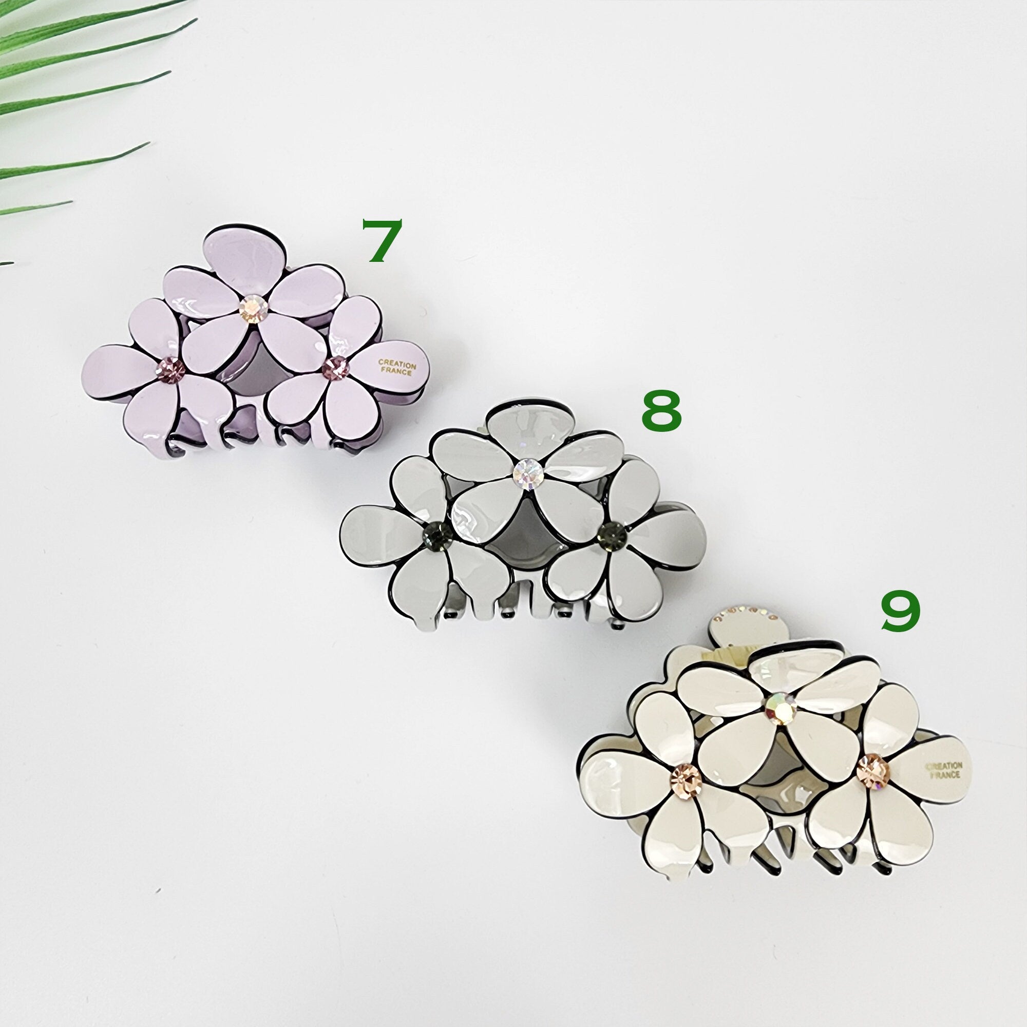 Pastel Color Triple Flower Hair Claw Clip (3.0 Inch) / Luxurious French Hair Pin / Hair Accessory for Woman