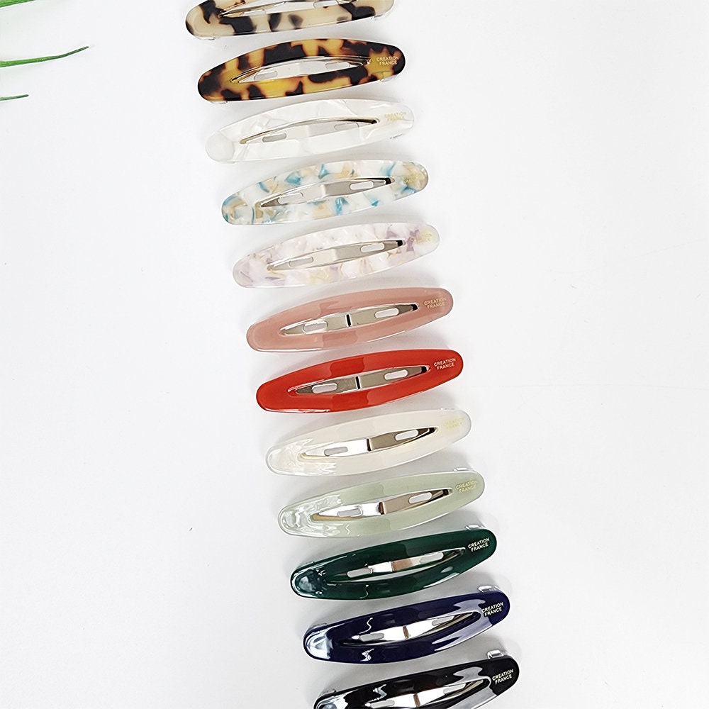Cellulose acetate oval snap clip in tortoise shell and pastel colors, minimalist side hair slide for styling bangs, 2.8 inch lightweight geometric headpiece for daily wear.