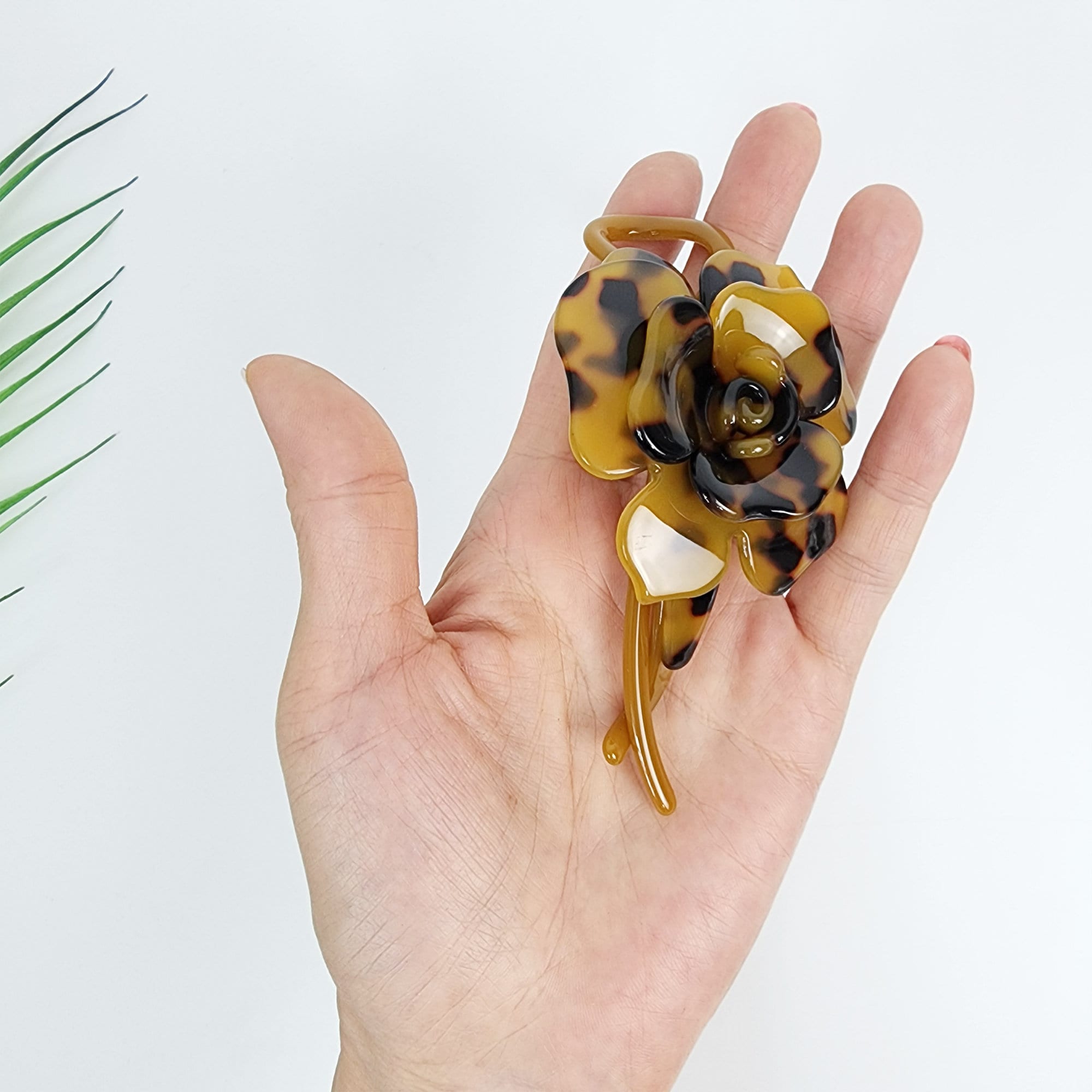 Aurora Volume Flower Banana Claw Clip (4.3 Inch) / Tortoise Shell Hair Comb Barrette / Clincher Comb Hair Accessory