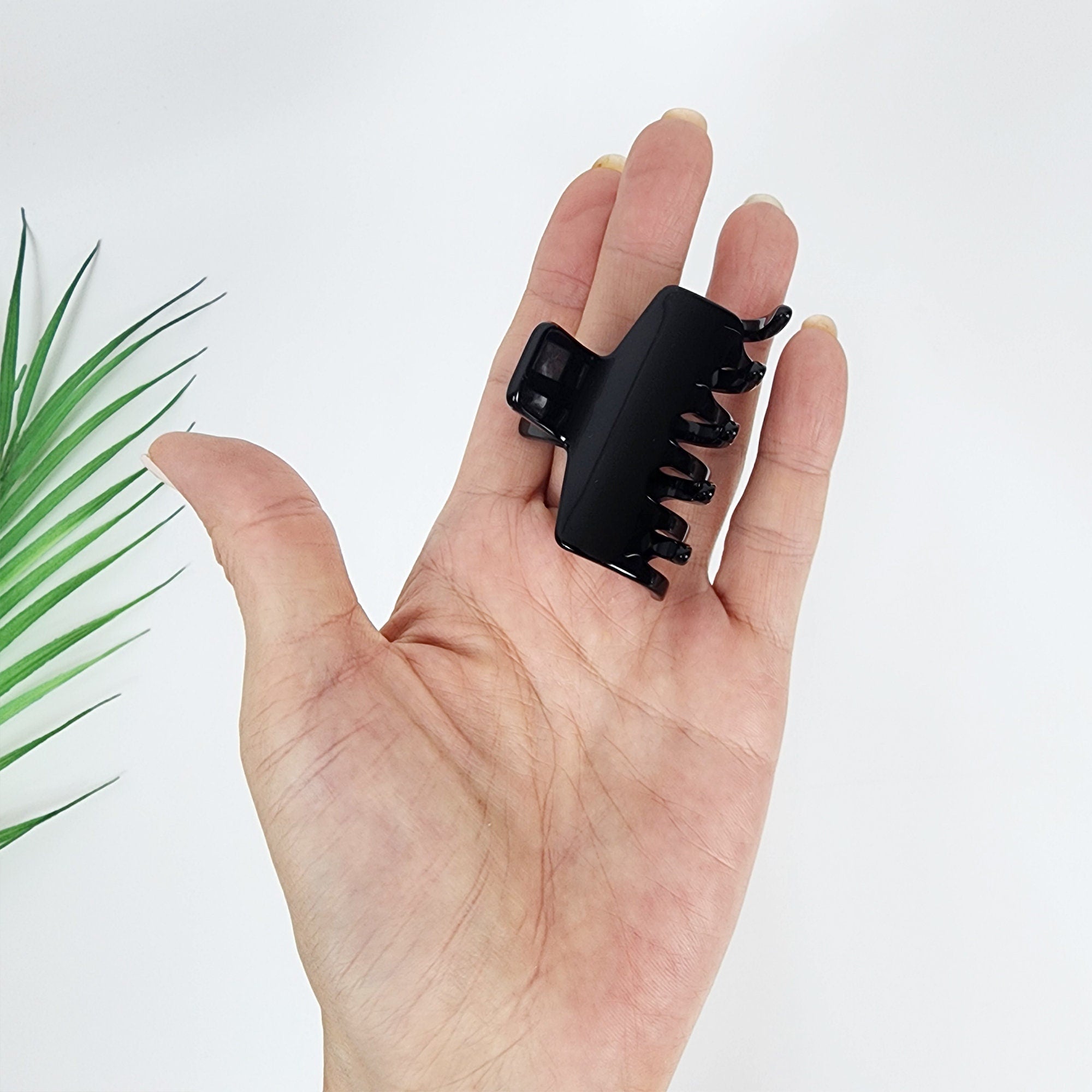 Laurens Luxurious Square Medium Hair Claw Clip (2.0 Inch) / Tortoise Shell French Hair Pin / Hair Barrette for Woman