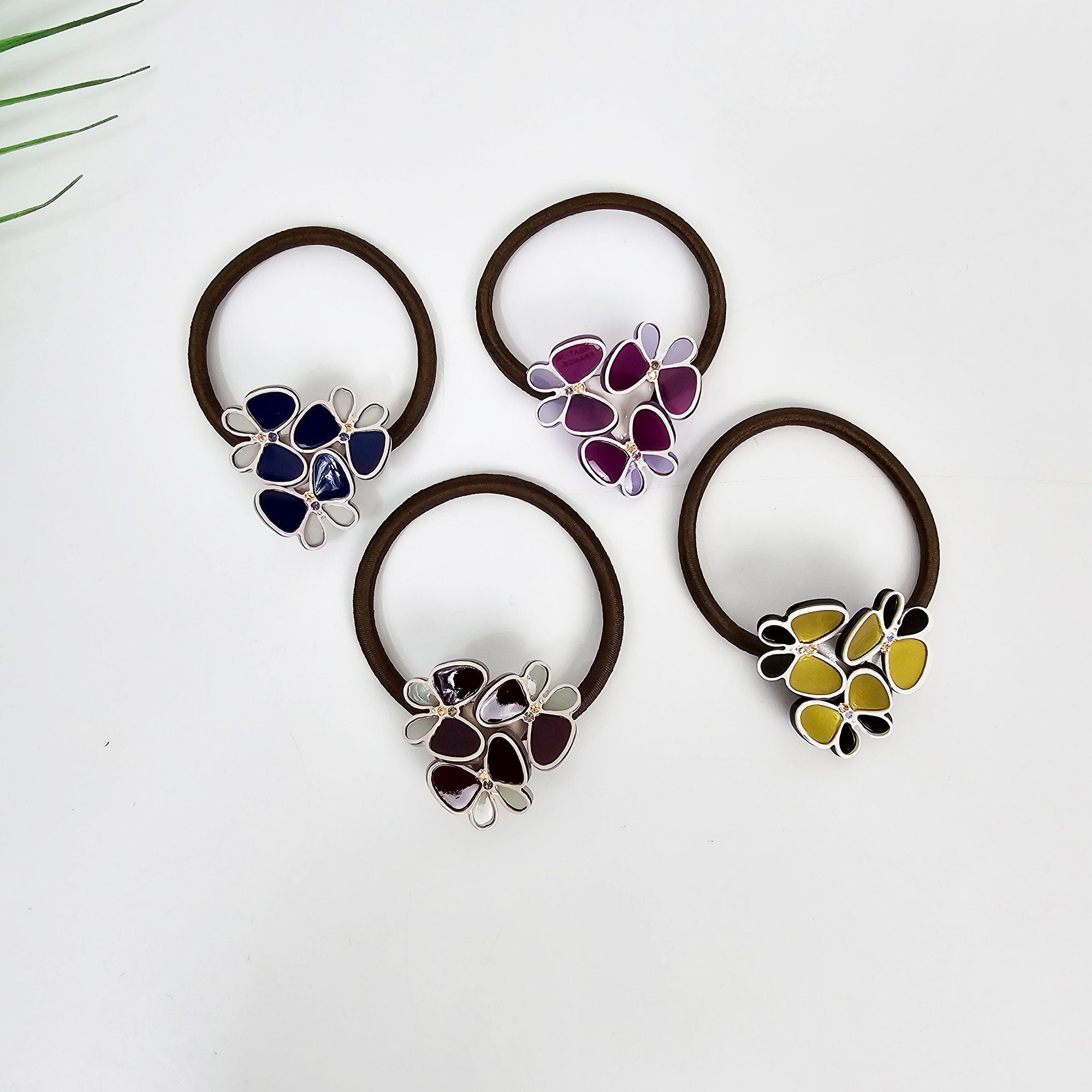 Butterfly Friends Ponytail Hair Tie (1.4 Inch) / Simple Cute Ponytail Holder / Hair Accessory for Woman / French Hair Tie