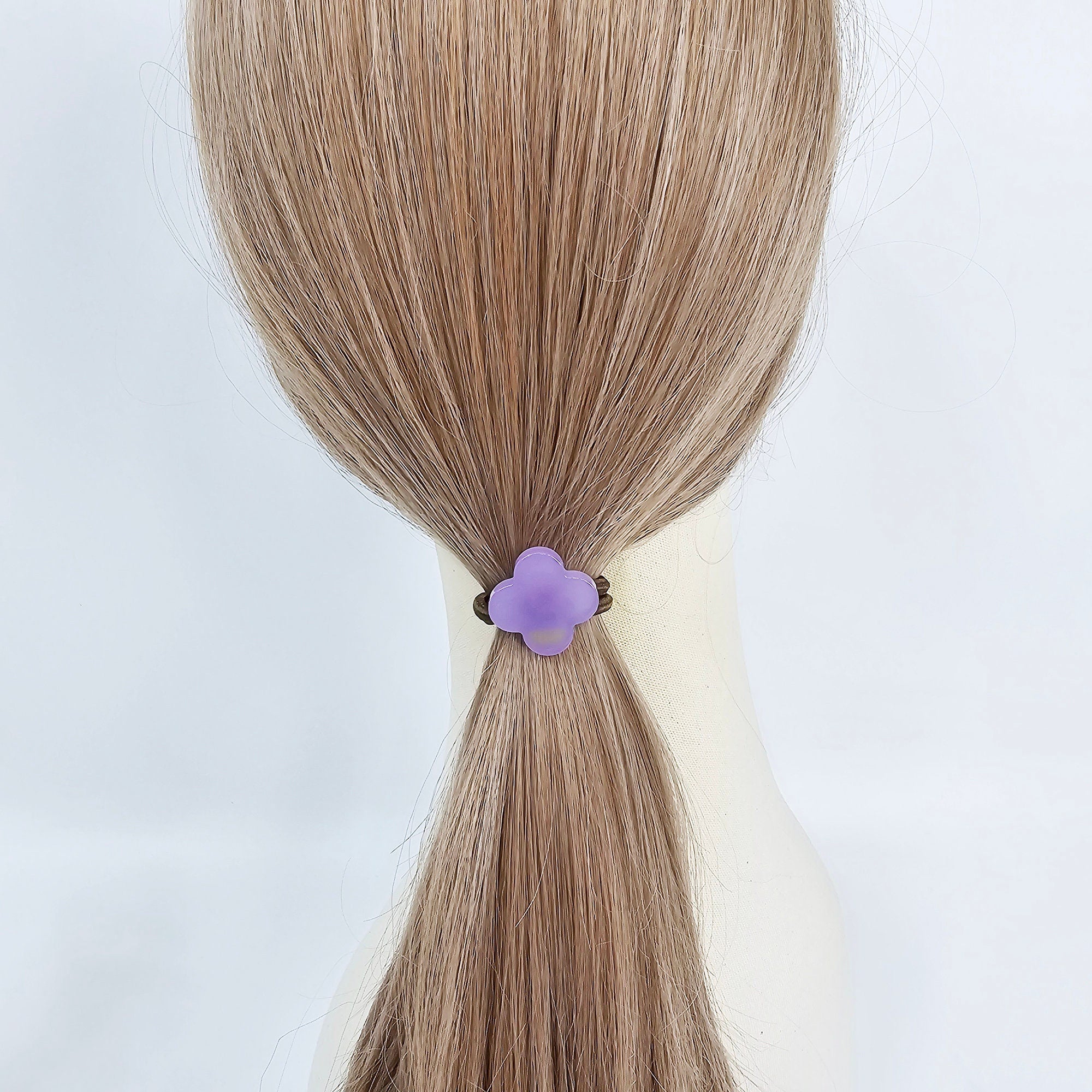 Lovely Clover Ponytail Hair Tie (1.0 Inch) / Simple Cute Ponytail Holder / Hair Accessory for Woman / French Hair Tie