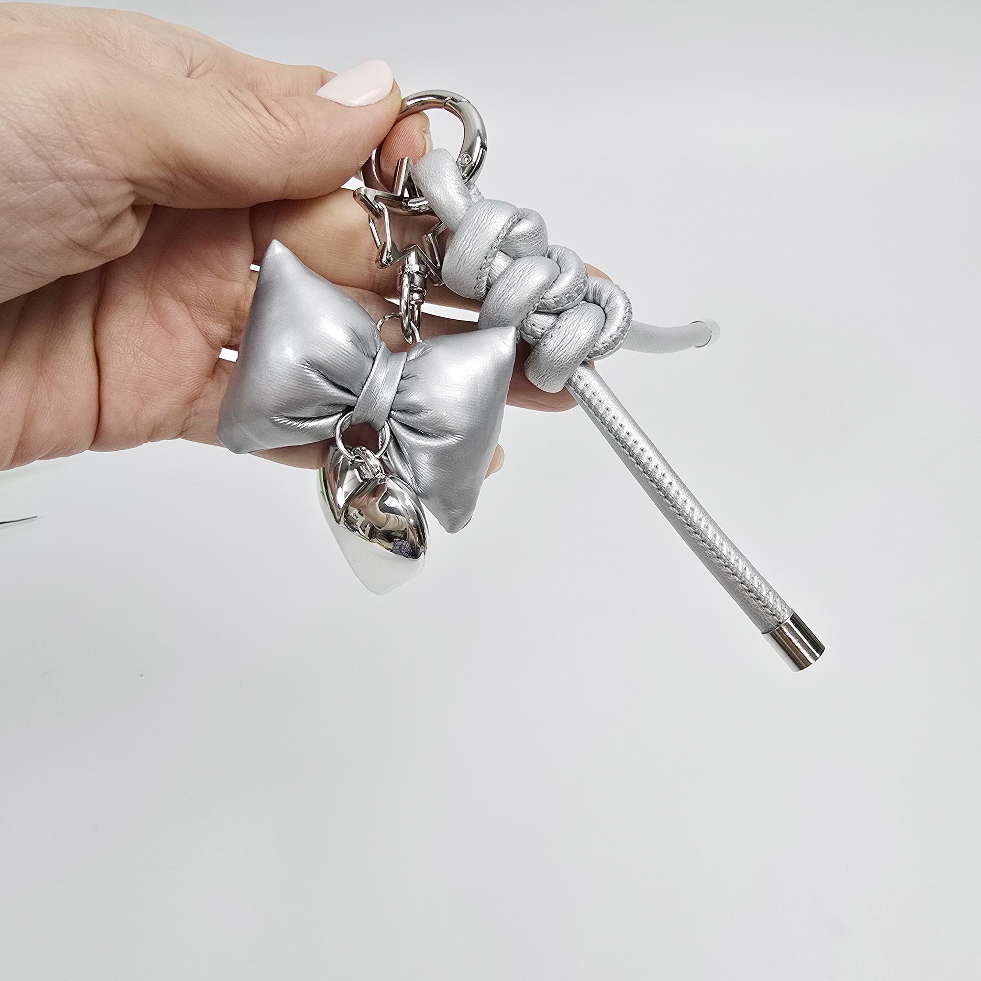 Faux Leather Twist Keyring Bag Charm, Car Key Holder Accessory | Stylish Y2K Bag Charm | Korean Handbag Accessory