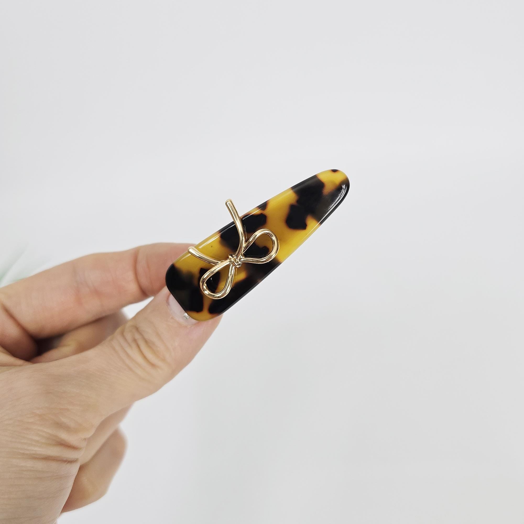 Gold Ribbon Triangle Mini Hair Claw Clip (2.2 Inch) / Tortoise Shell Frech Pin / Alligator Hair Clip for Woman