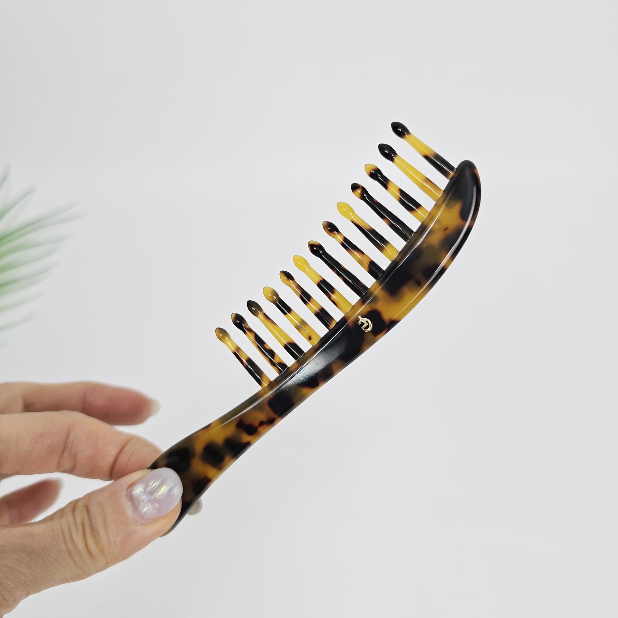 Mini Axe Portable Logo Handy Hair Comb (5.7 Inch) / Curly Hair Comb Hair Brush / Hair Accessory for Woman
