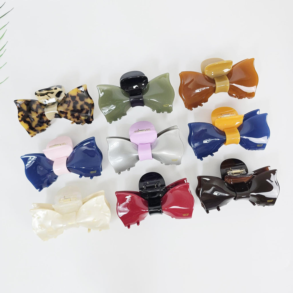 Large ribbon shaped cellulose acetate hair claw clip. 10cm glossy bow jaw clip for updos. Tortoise shell and solid color hair accessory for women.
