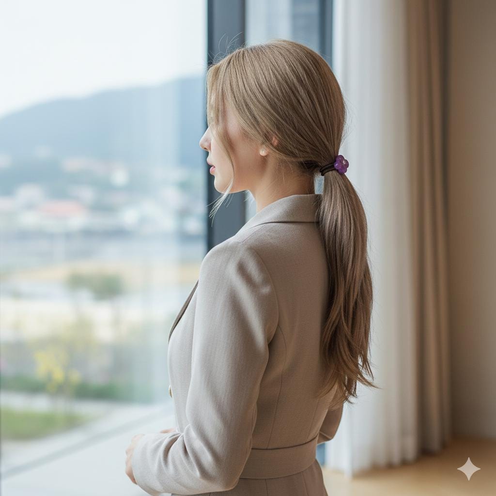 Aurora Lovely Clover Hair Tie / Simple Cute Ponytail Holder / Hair Accessory for Woman / French Hair Tie