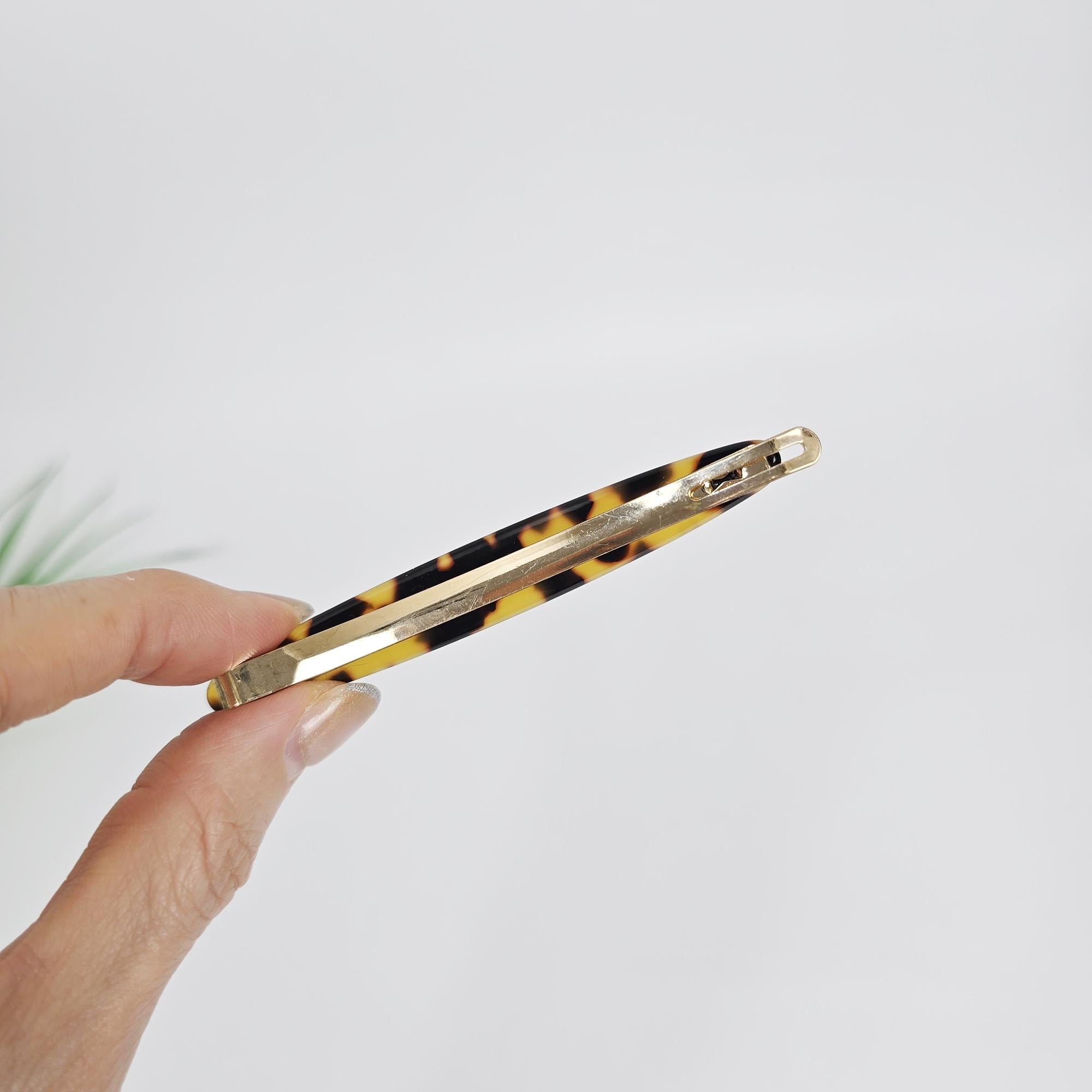 Luxurious Oval Hair Stick Hair Claw Clip (3.7 Inch) / Tortoise Shell French Hair Pin / Hair Accessory for Woman / Snap Clip for Thin Hair