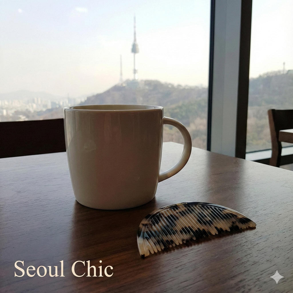 Tortoise Marble Thin Half Moon Shape Hair Comb / Hand Held Mirror for Woman / Curly Hair Comb Hair Brush