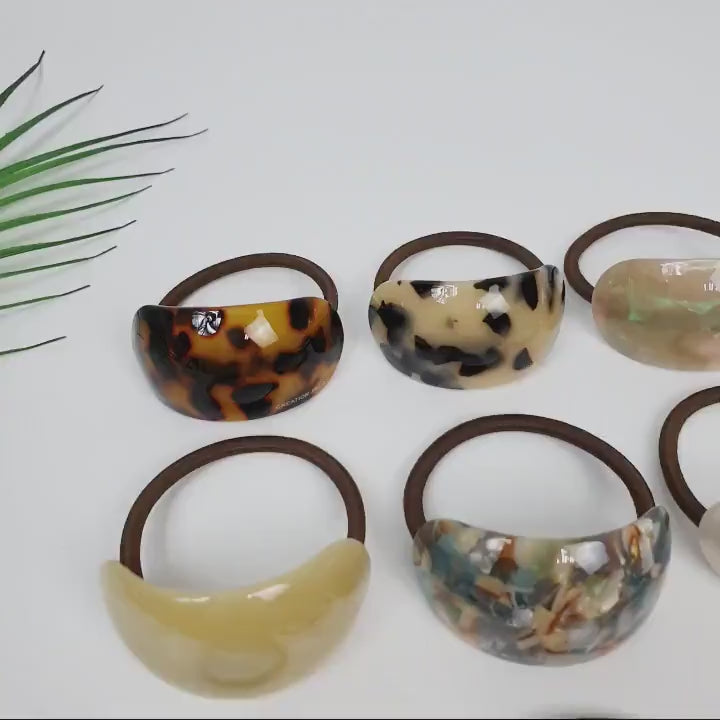 Leopard Round Curve Hair Tie / Tortoise Shell Ponytail Holder / Hair Accessory for Woman / French Hair Tie