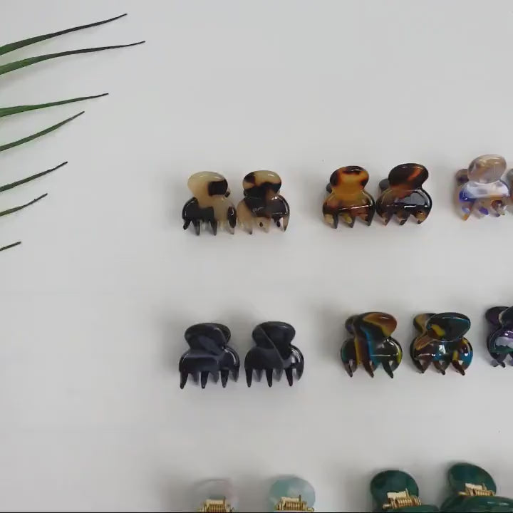 Tortoise Shell Mini Hair Clip (2 pieces 1 set) / Cute French Hair Pin / Hair Accessory for Woman