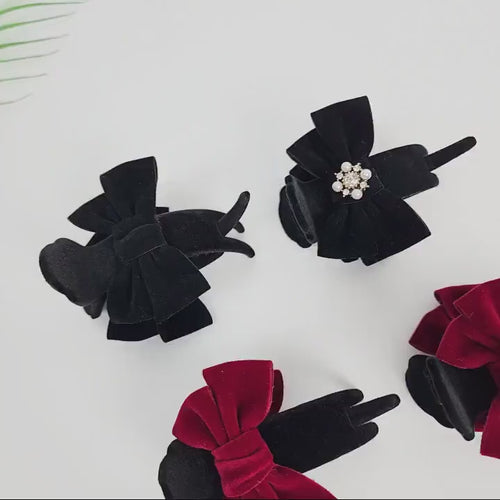 Black Velvet Christmas Ribbon Two Leg Low Bun Hair Claw Clip / Medium Size Ponytail Holder / Hair Barrette for Woman