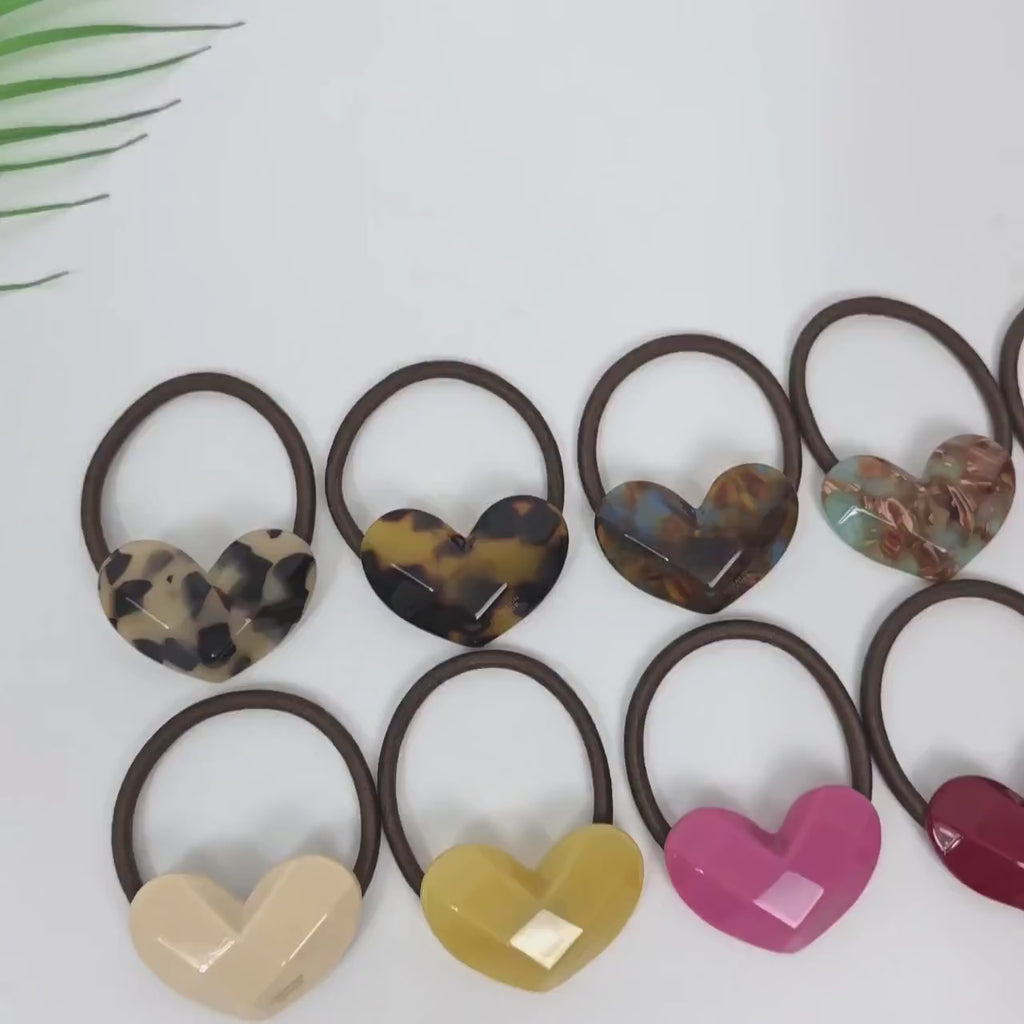Cutting Heart Ponytail Hair Tie (1.7 Inch) / Simple Cute Ponytail Holder / Hair Accessory for Woman / French Hair Tie